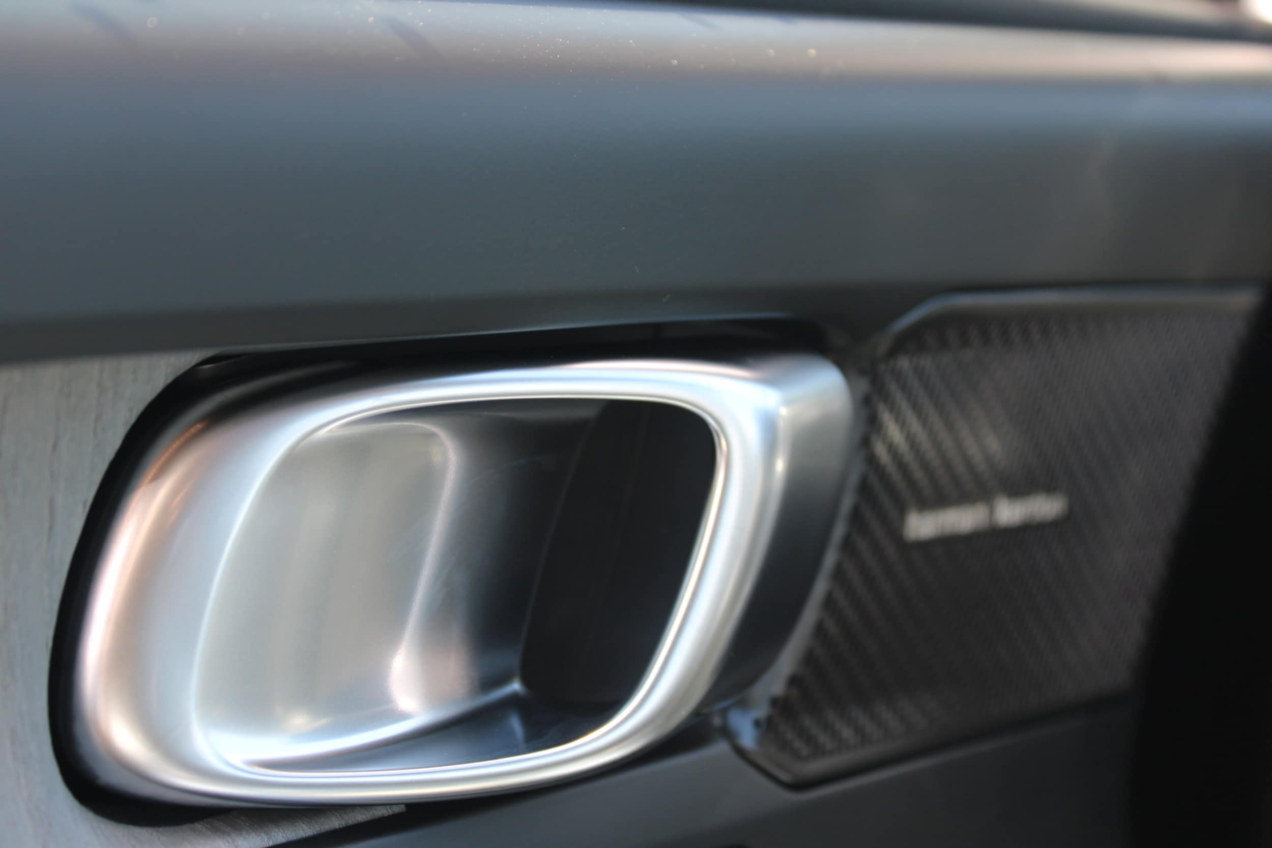 2026 Volvo XC40 Ultra - Photo 15