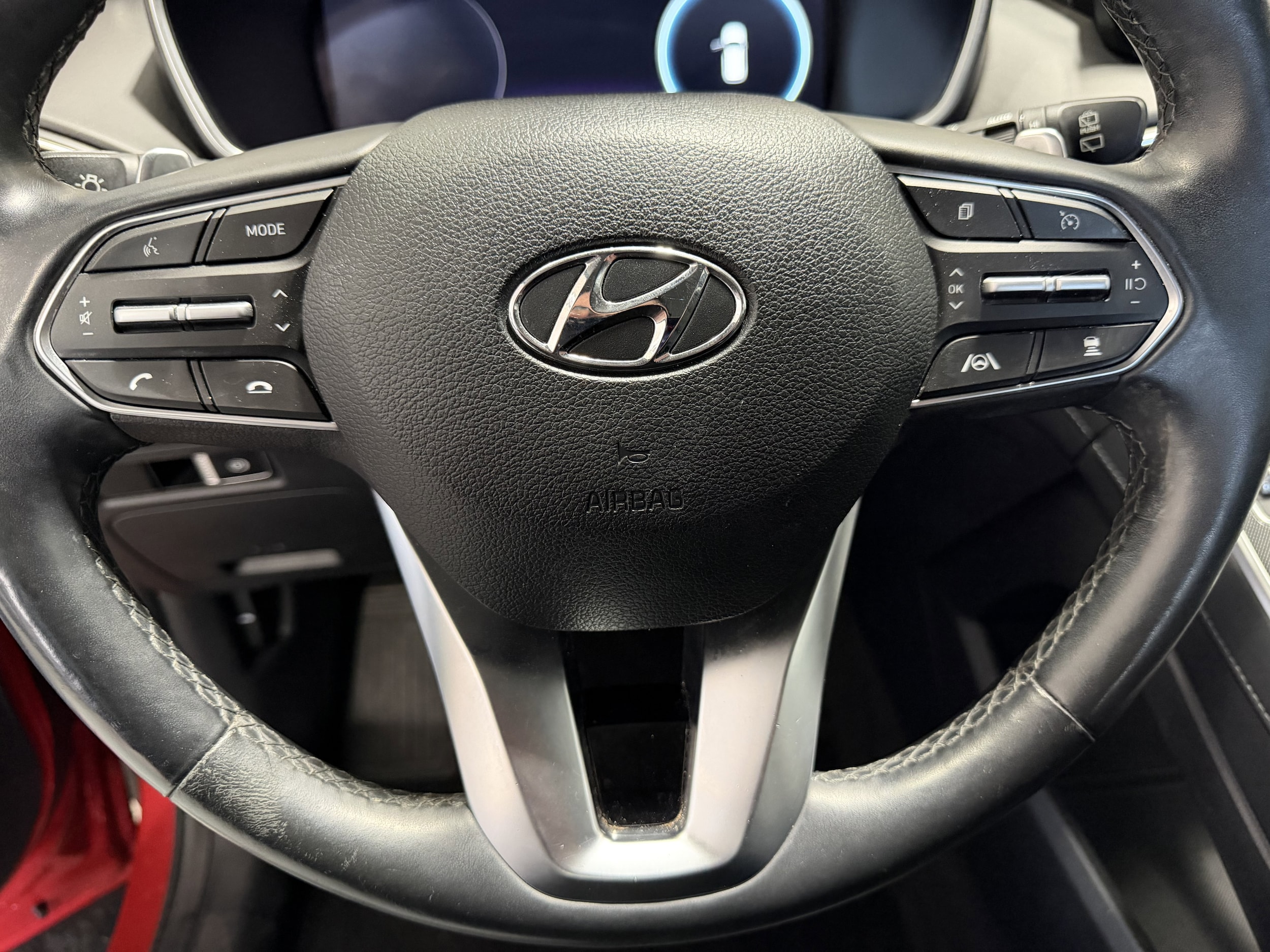 2022 Hyundai Santa Fe Limited - Photo 14