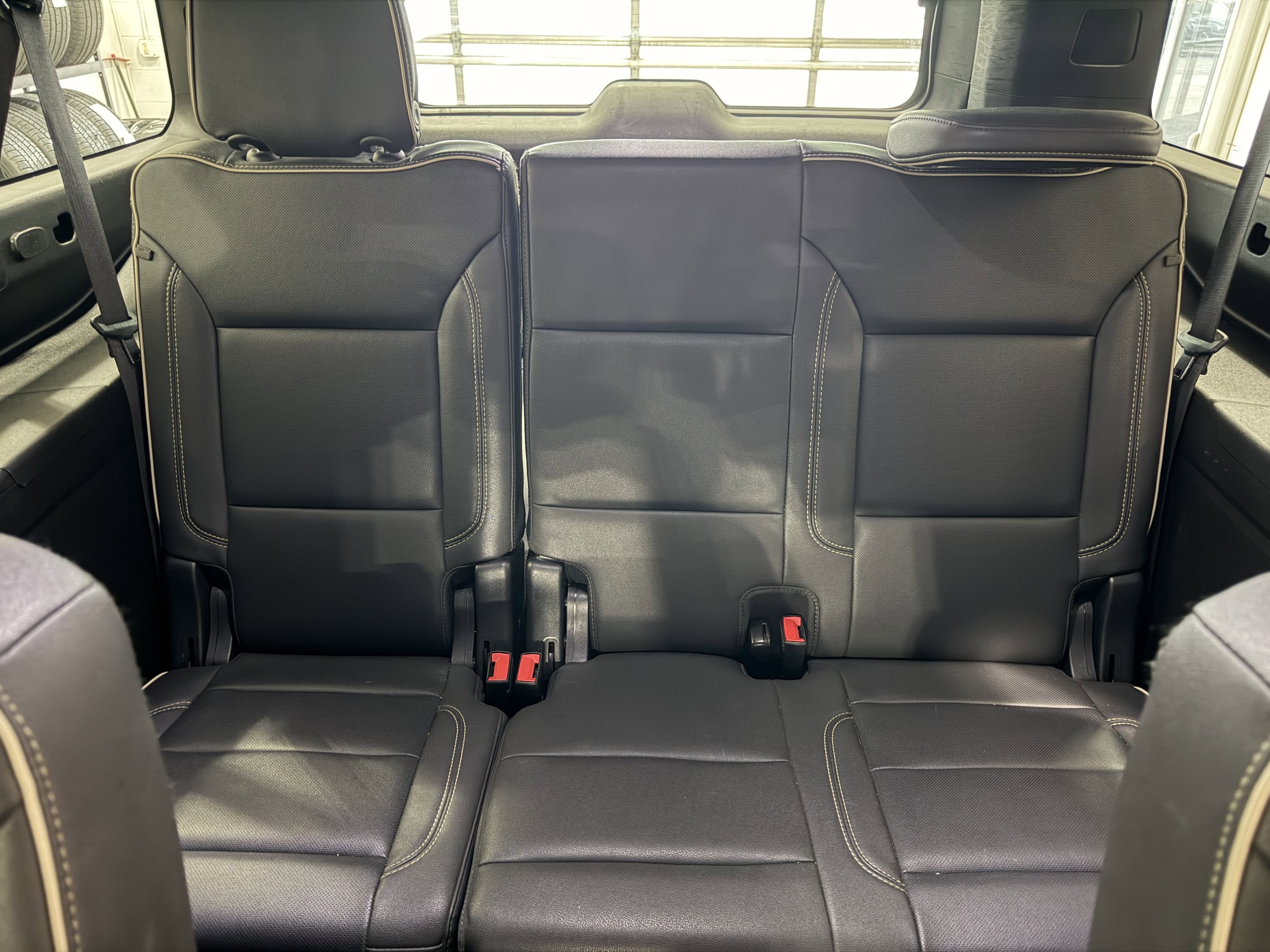 2023 Chevrolet Suburban Premier - Photo 26