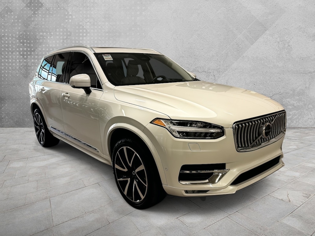 Certified 2024 Volvo XC90 B6 Ultimate Bright 6-Seater Sport Utility