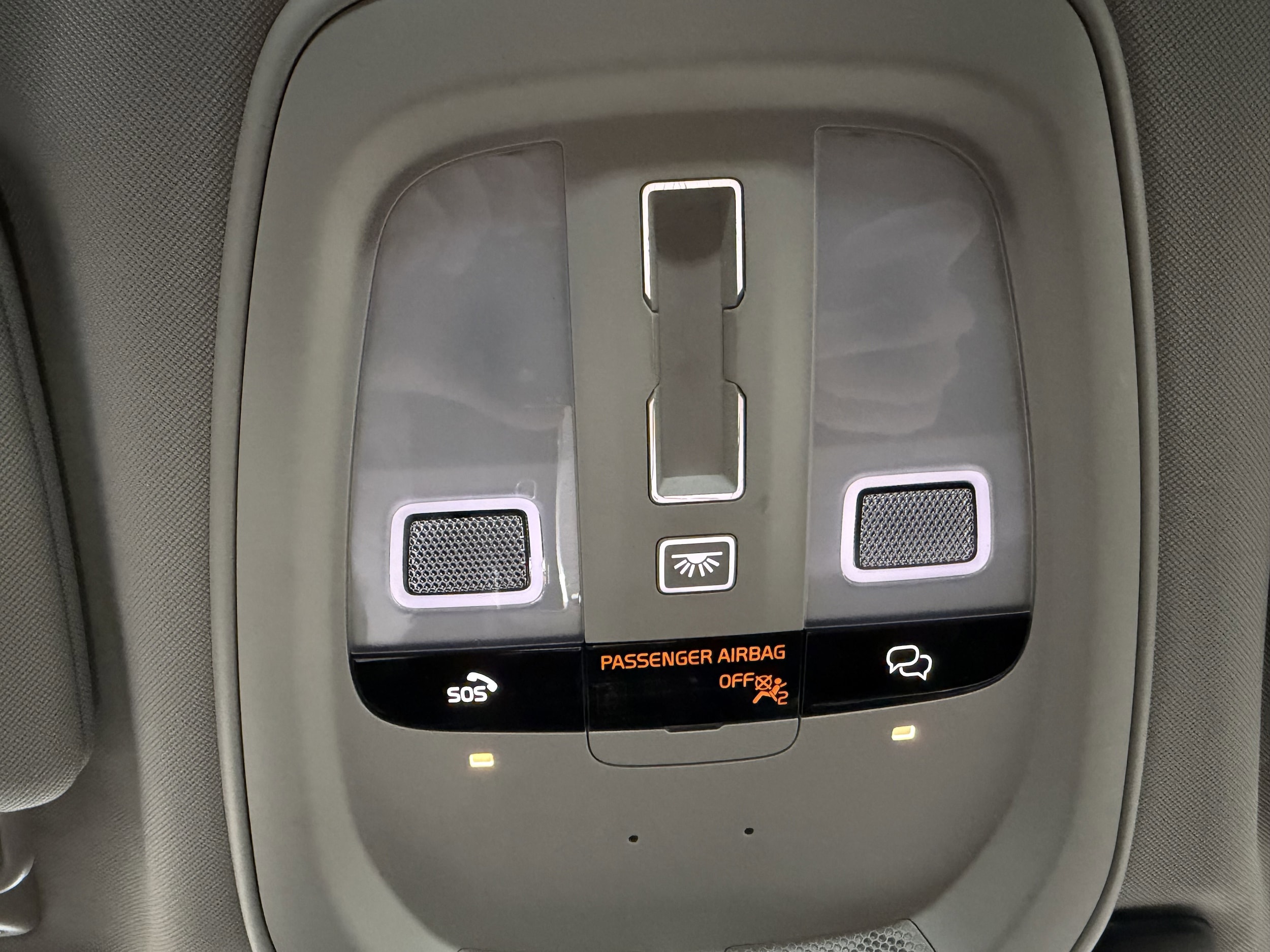 2023 Volvo S90 Plus - Photo 16