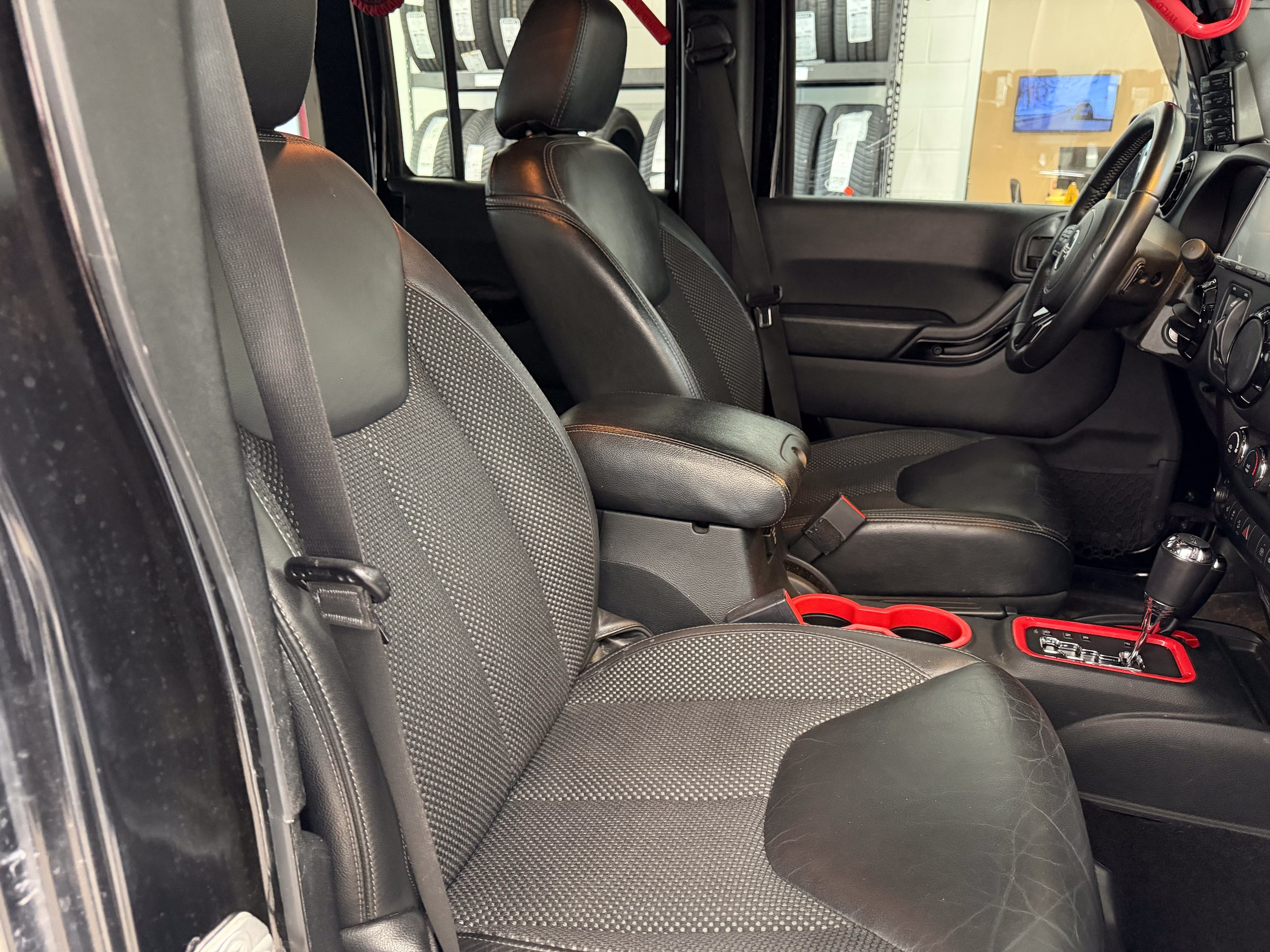 2016 Jeep Wrangler Unlimited Backcountry - Photo 20