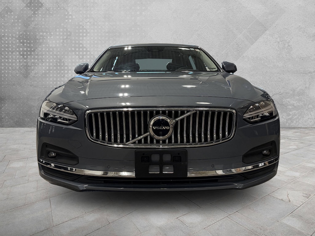 Used 2023 Volvo S90 B6 AWD Plus Bright 4dr Car