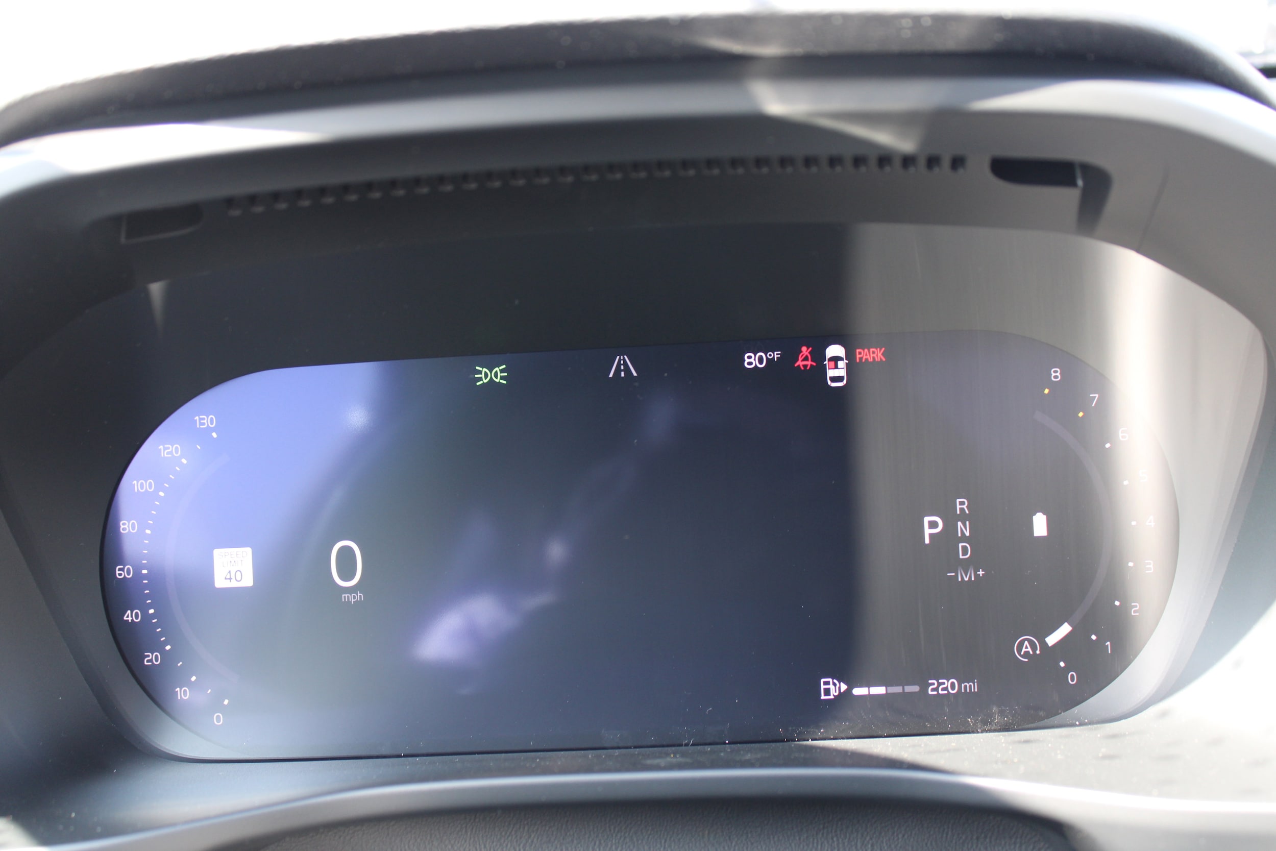 2026 Volvo XC40 Ultra - Photo 18
