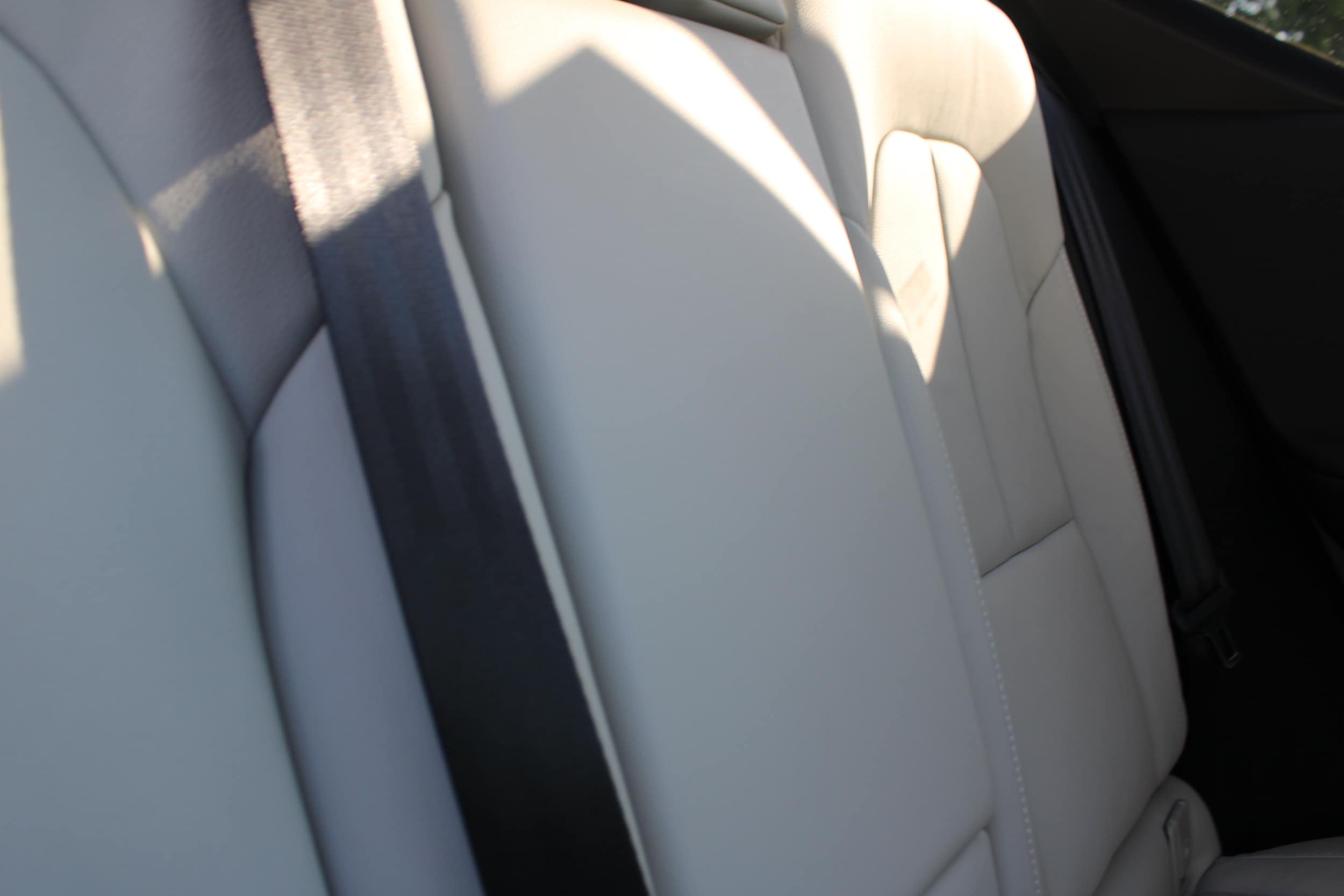 2026 Volvo XC40 Ultra - Photo 41