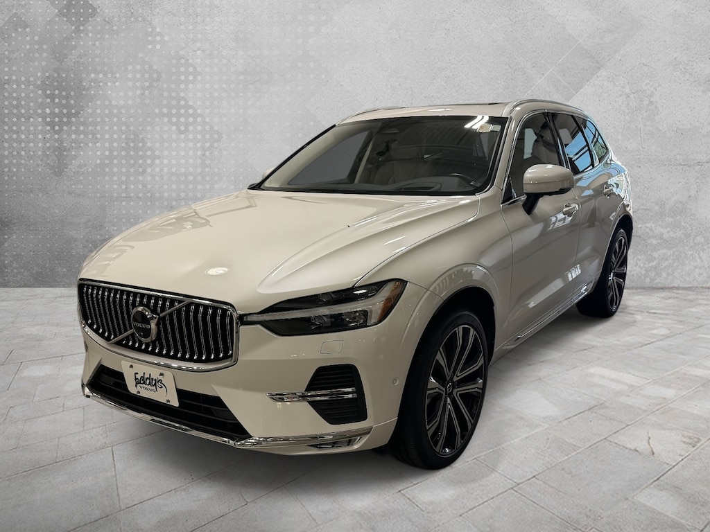 Used 2023 Volvo XC60 B5 FWD Ultimate Bright Sport Utility