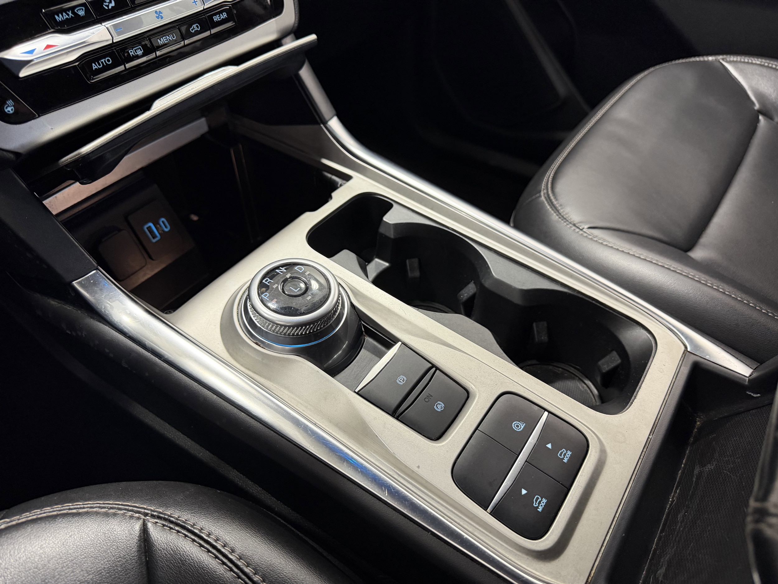 2022 Ford Explorer XLT - Photo 20