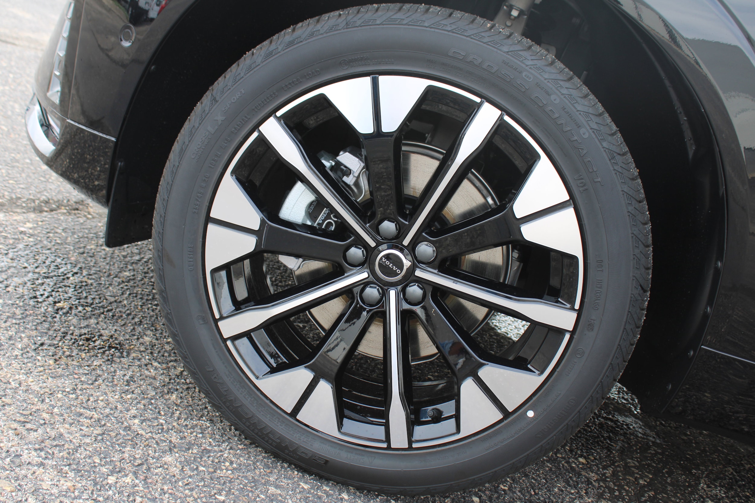 2026 Volvo XC60 Plus - Photo 56