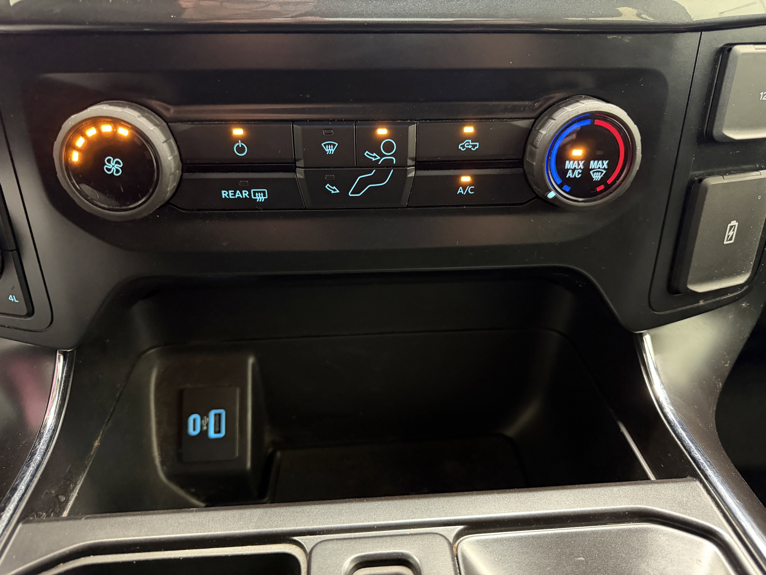 2022 Ford F-150 XL - Photo 19