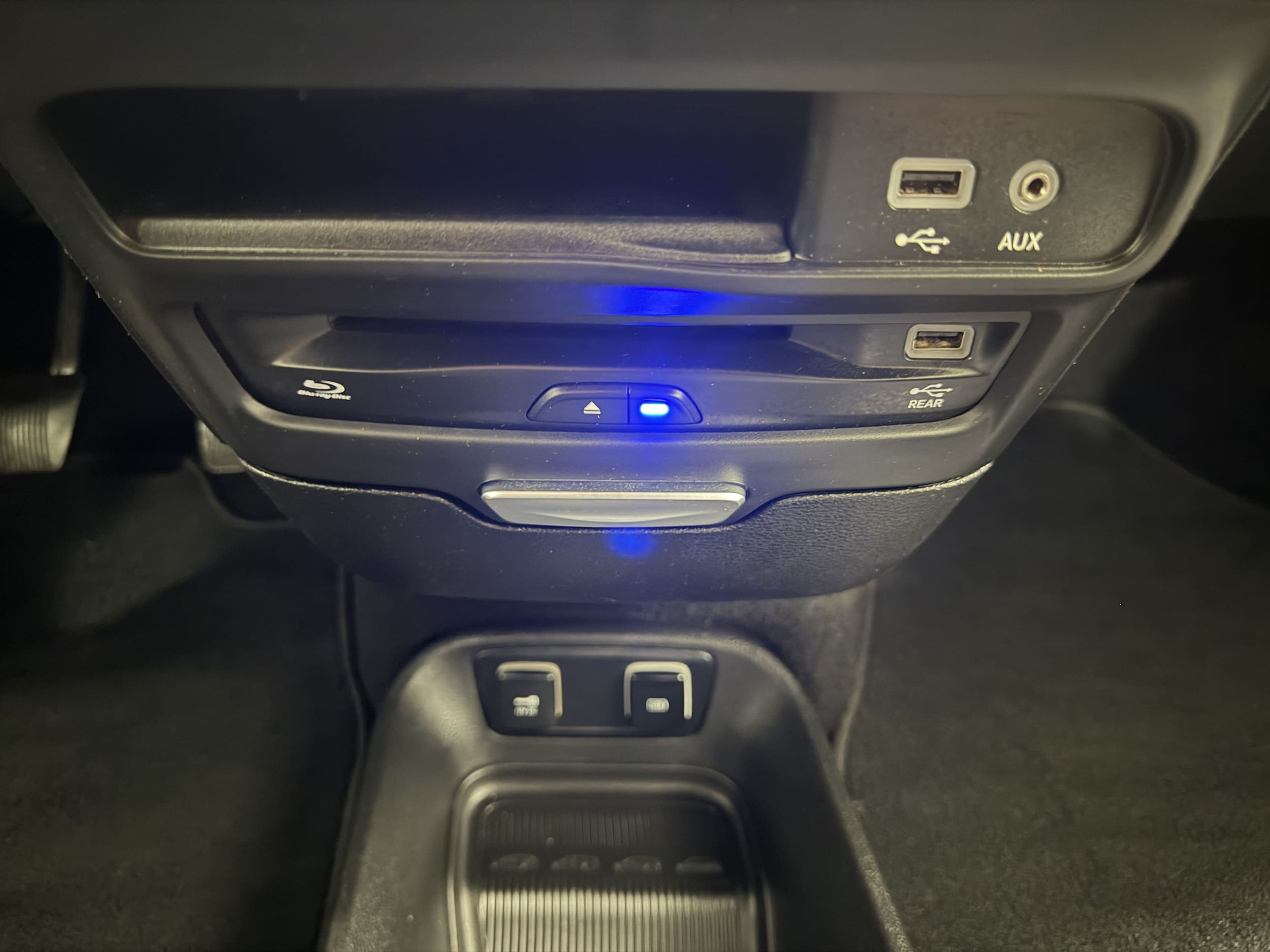 2018 Chrysler Pacifica Limited - Photo 20