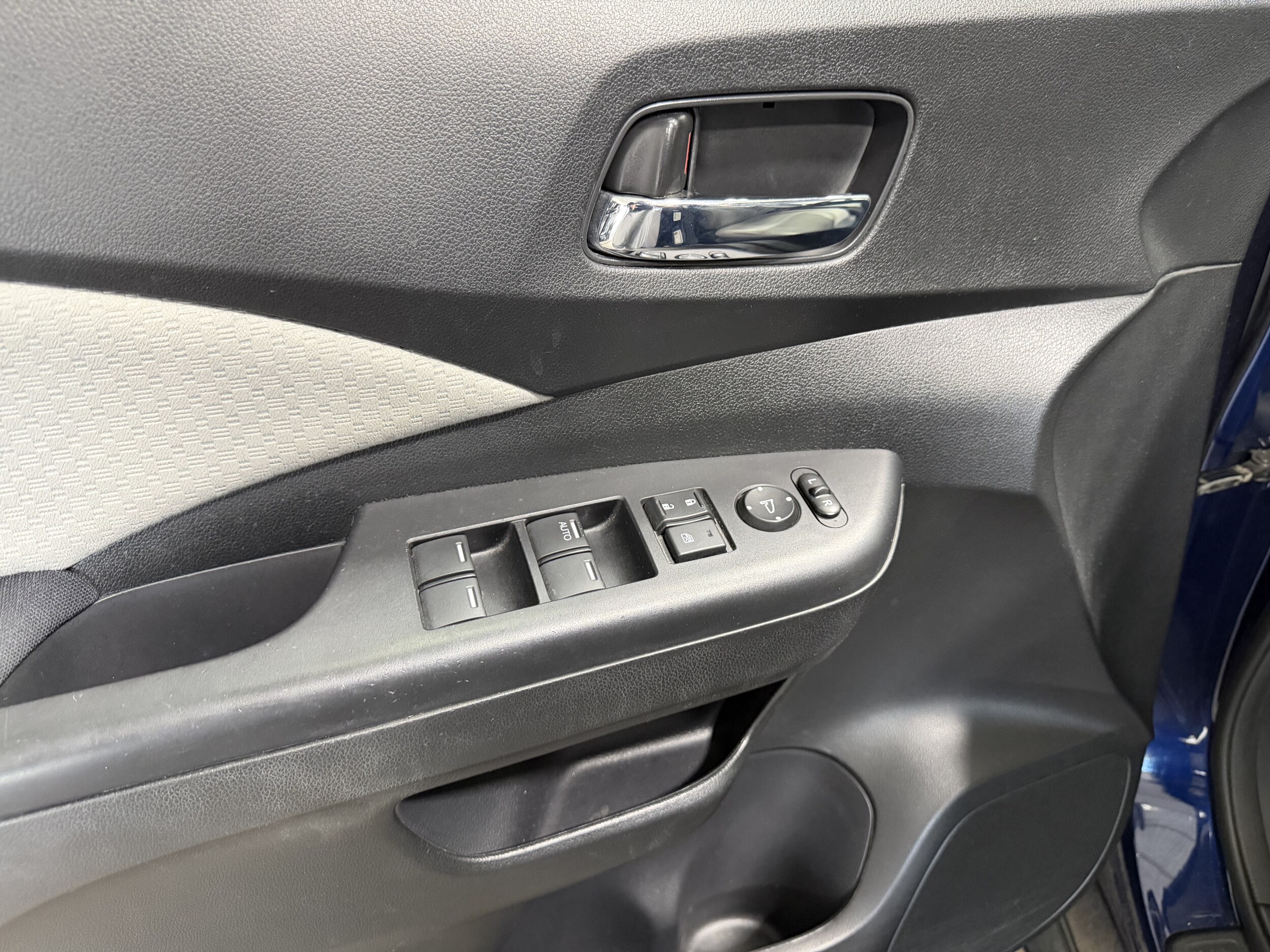 2016 Honda CR-V EX - Photo 12