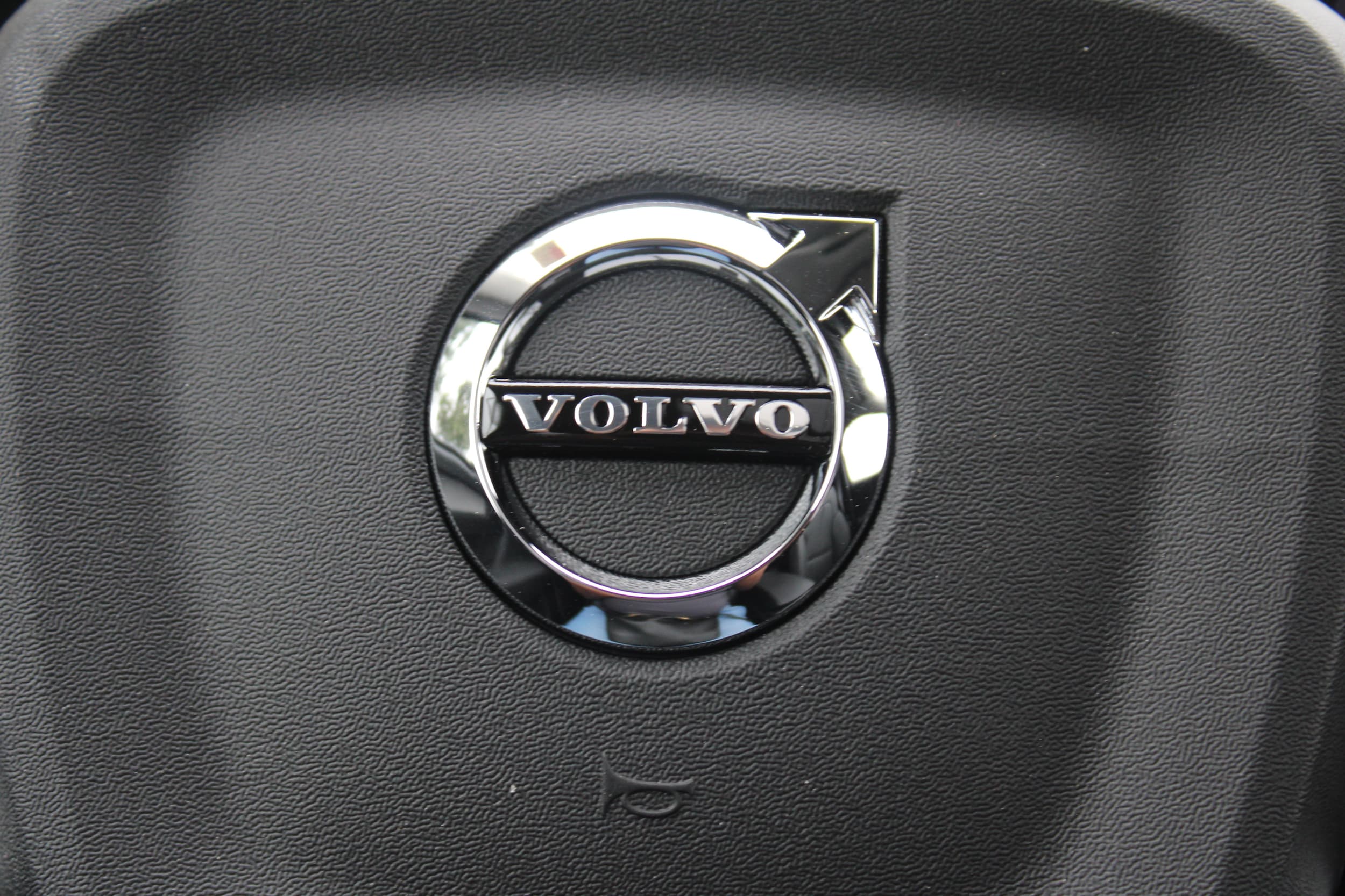 2026 Volvo XC40 Plus - Photo 21