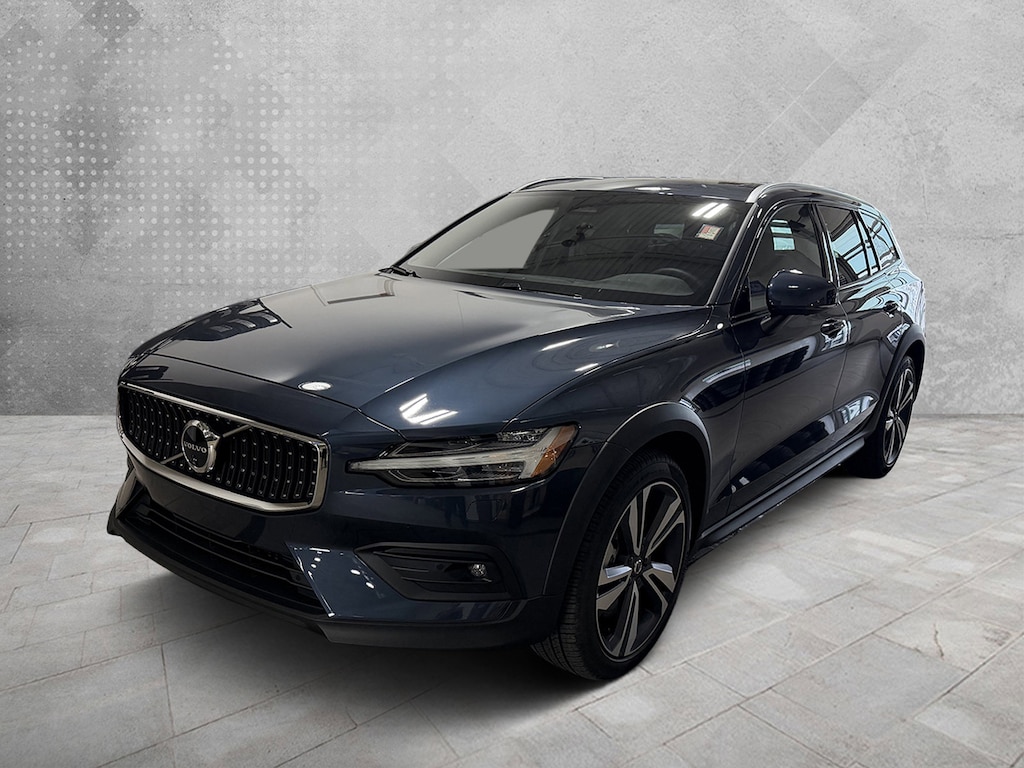 New 2026 Volvo V60 Cross Country B5 Plus Wagon