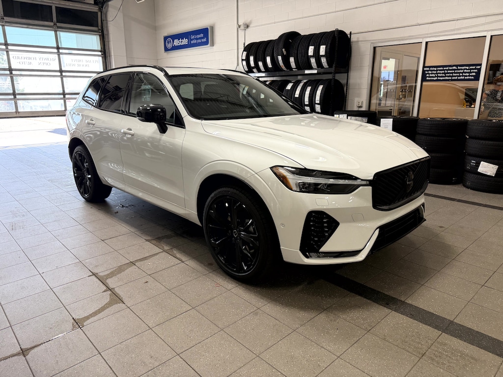 New 2026 Volvo XC60 B5 Ultra Black Edition SUV