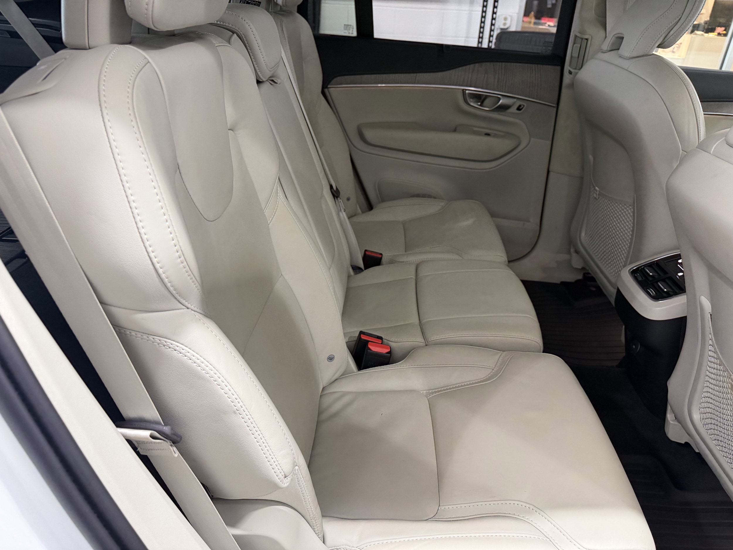 2023 Volvo XC90 Ultimate - Photo 33