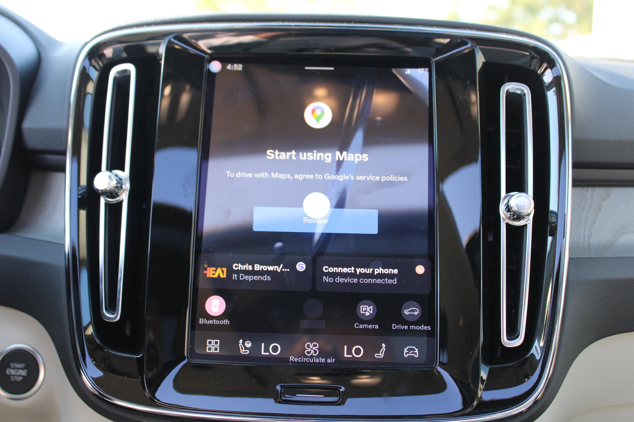 2026 Volvo XC40 Ultra - Photo 25