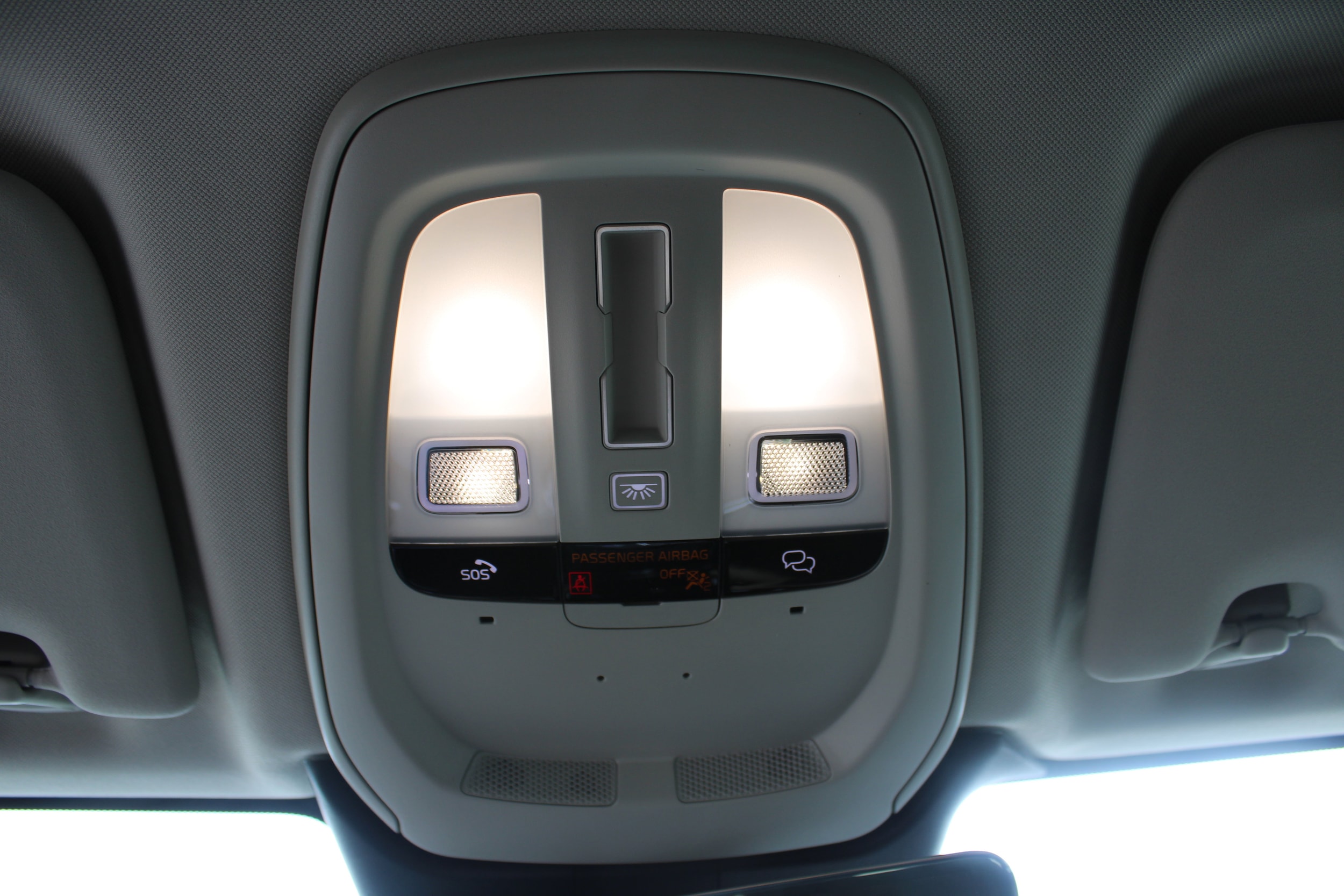 2026 Volvo XC60 Plus - Photo 35
