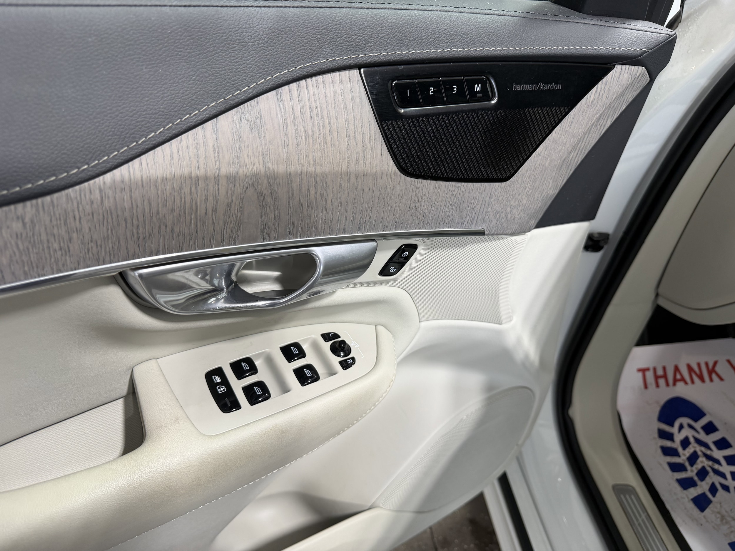 2023 Volvo XC90 Ultimate - Photo 11