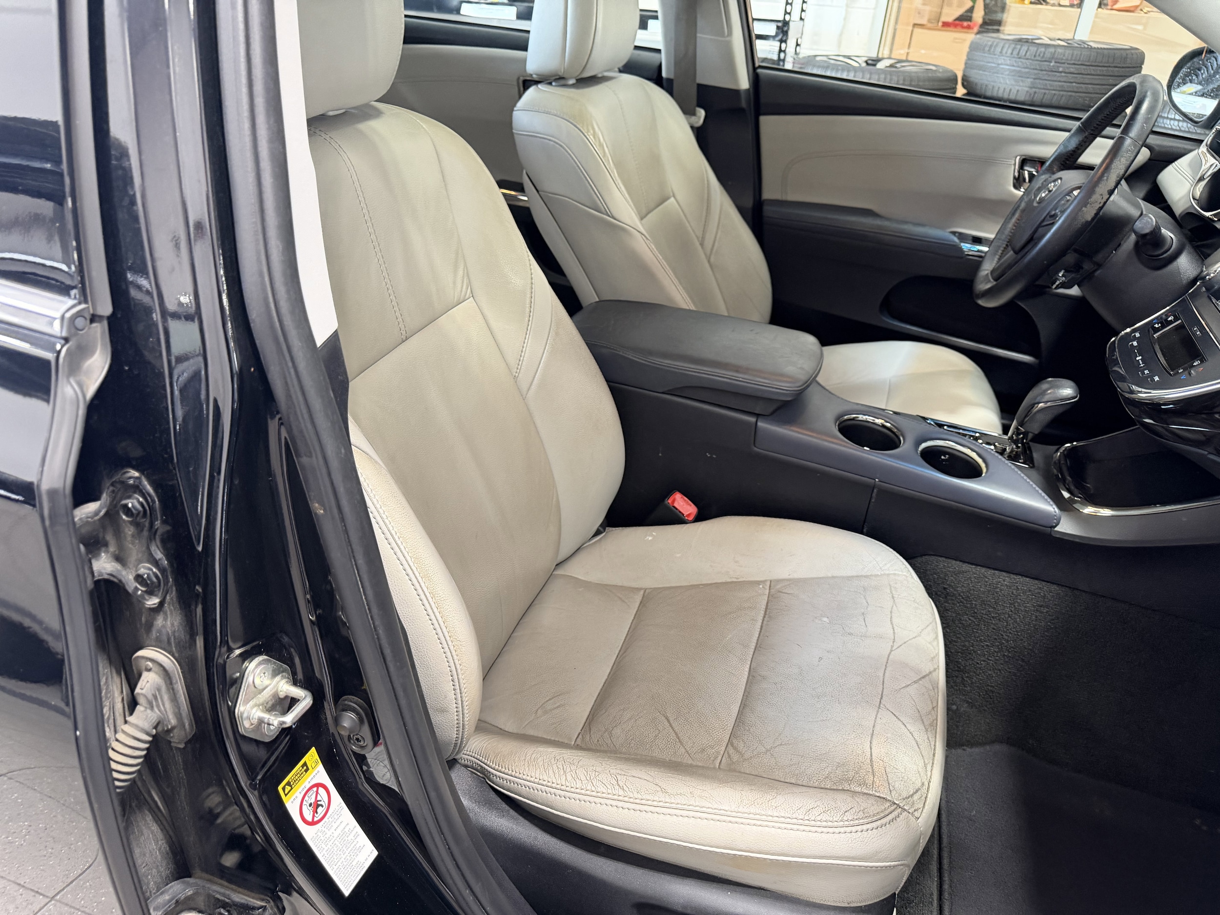 2014 Toyota Avalon XLE Premium - Photo 20