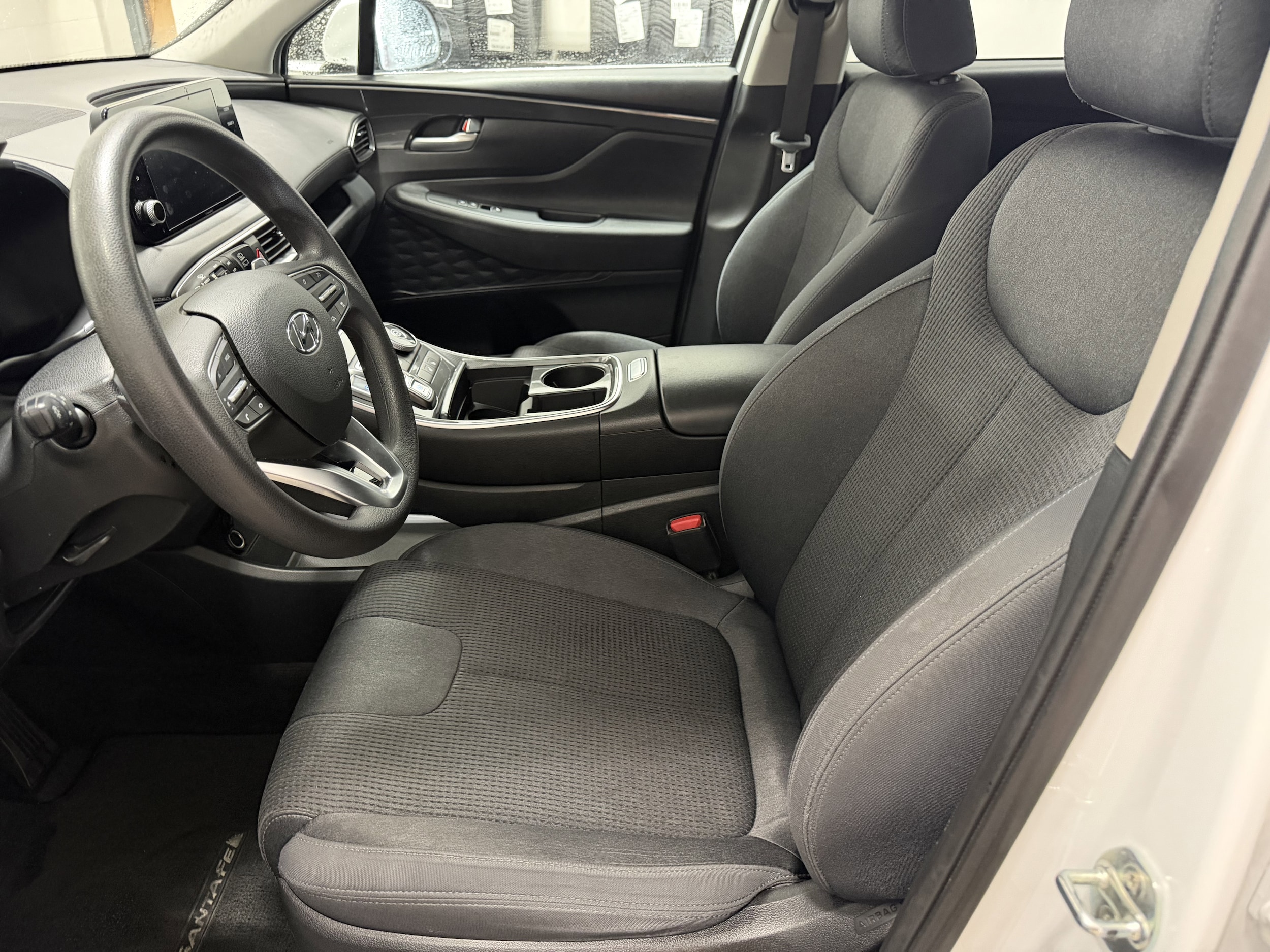 2021 Hyundai Santa Fe SEL - Photo 11