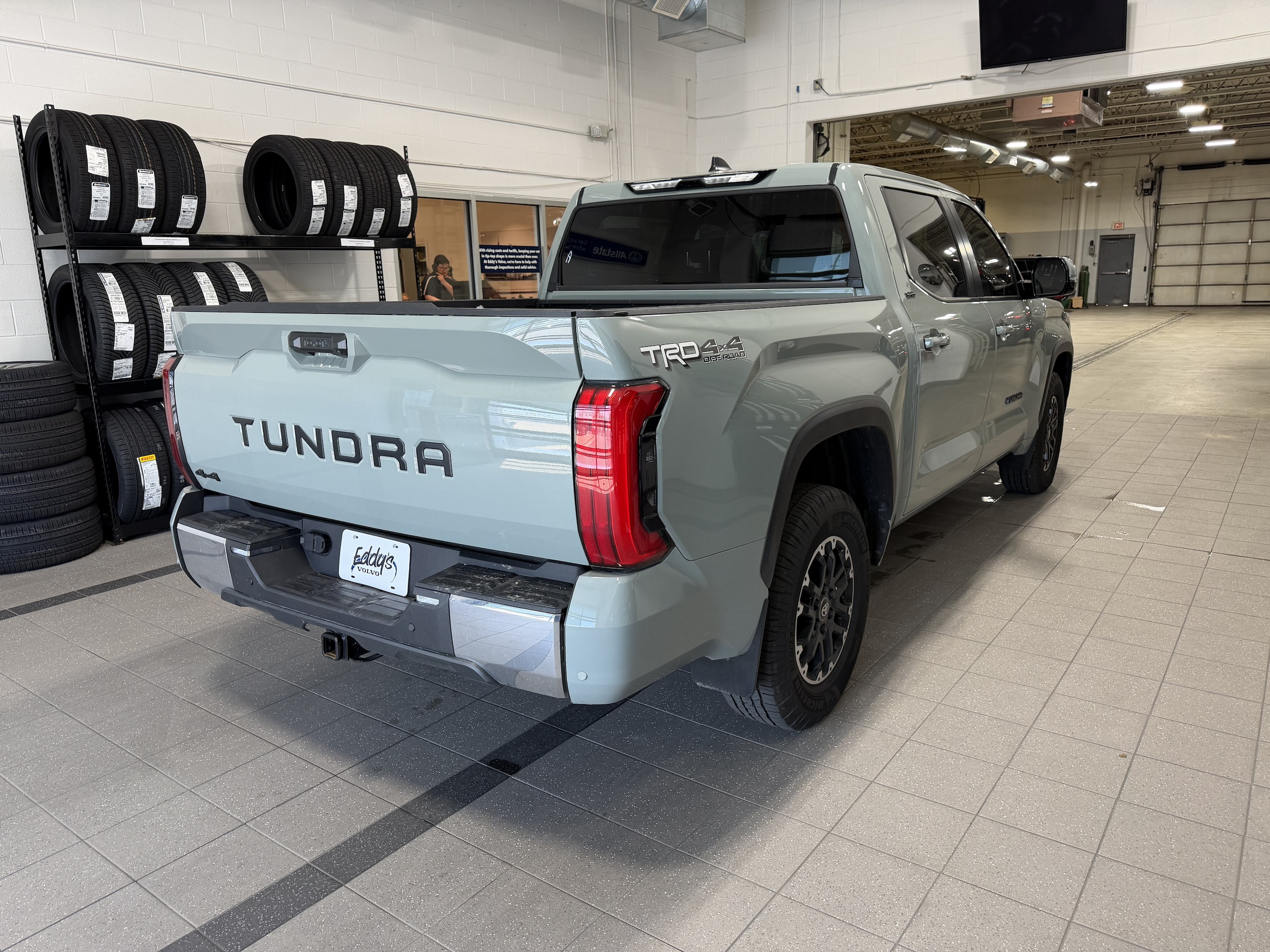 2026 Toyota Tundra SR5 - Photo 9