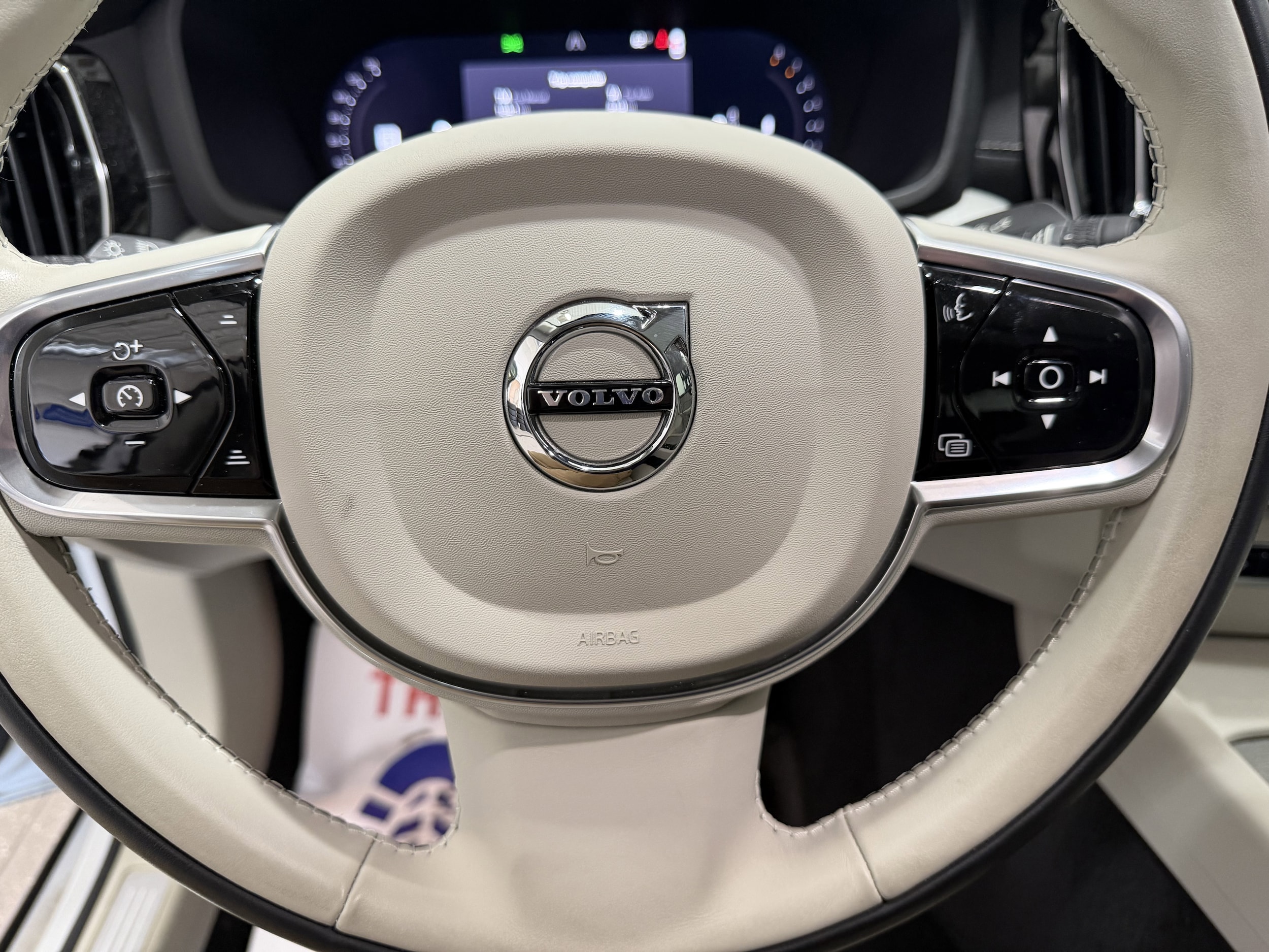 2023 Volvo S60 Ultimate - Photo 15