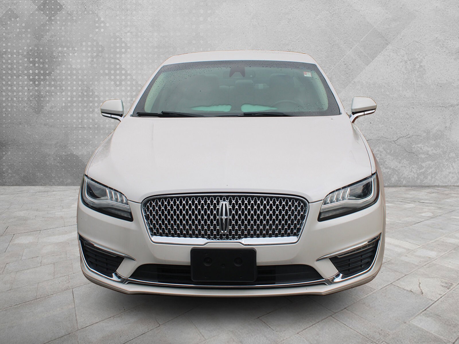 2020 Lincoln MKZ Standard photo 2