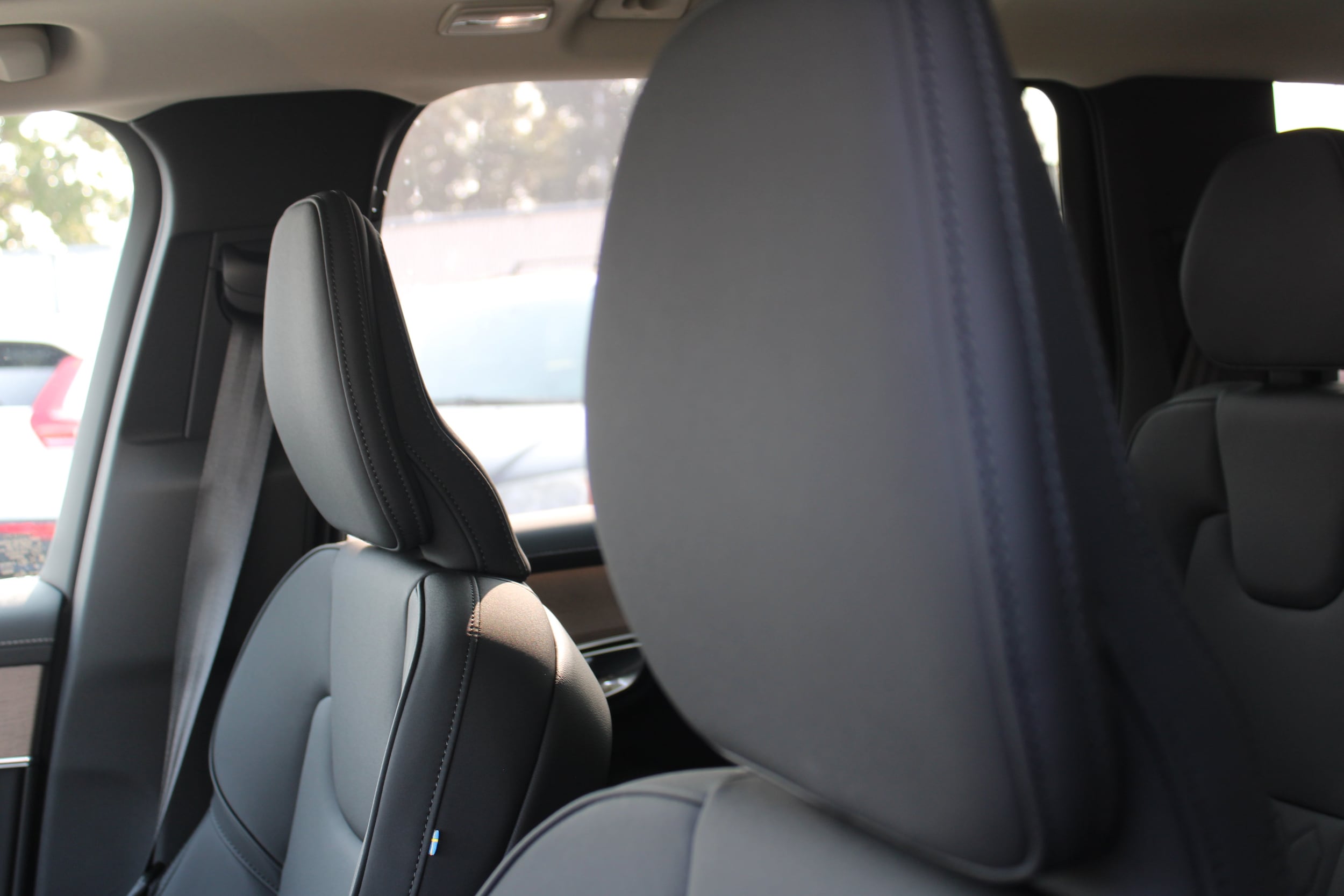 2026 Volvo XC90 Plus - Photo 8