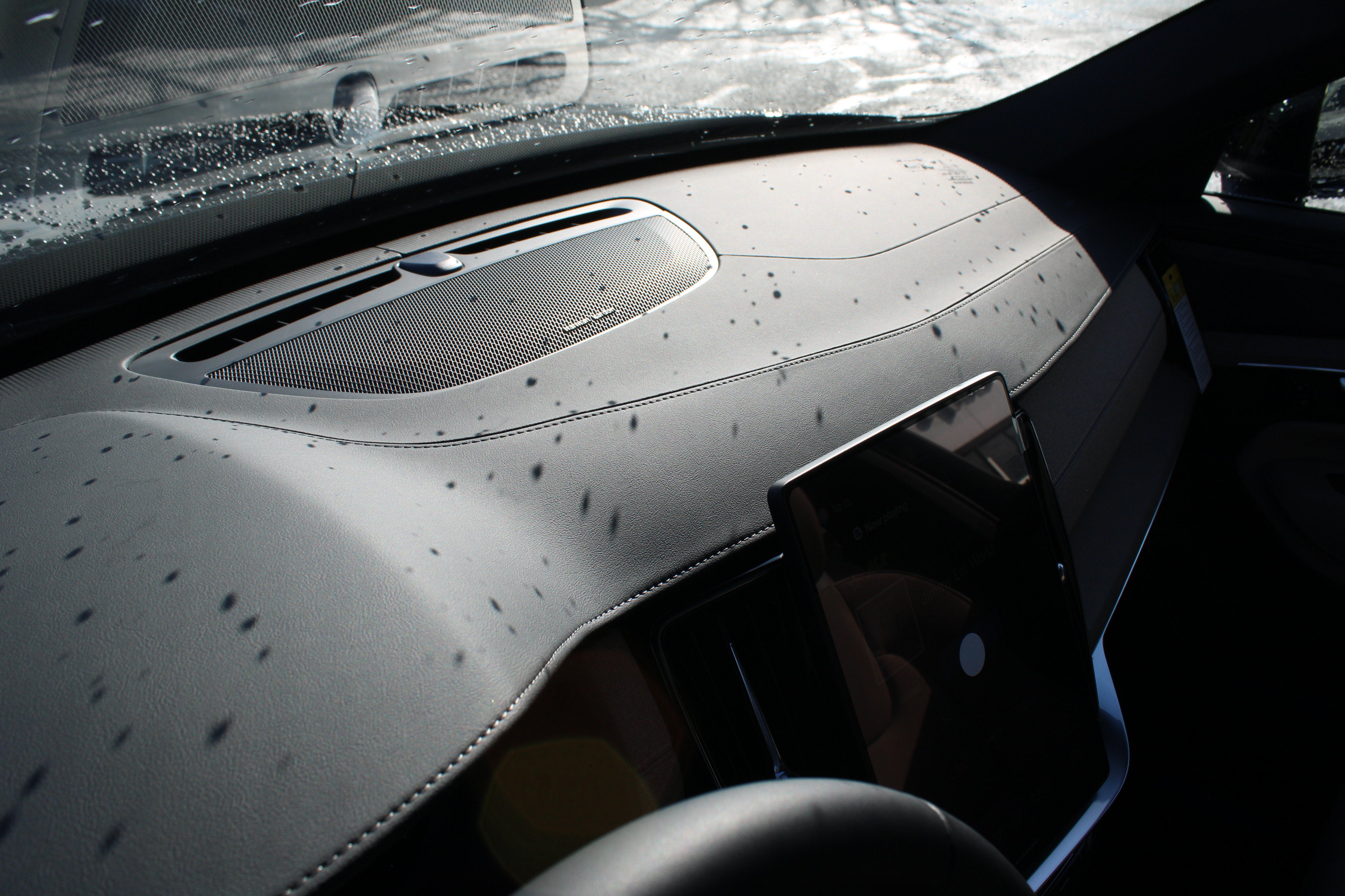 2026 Volvo XC90 Plus - Photo 24