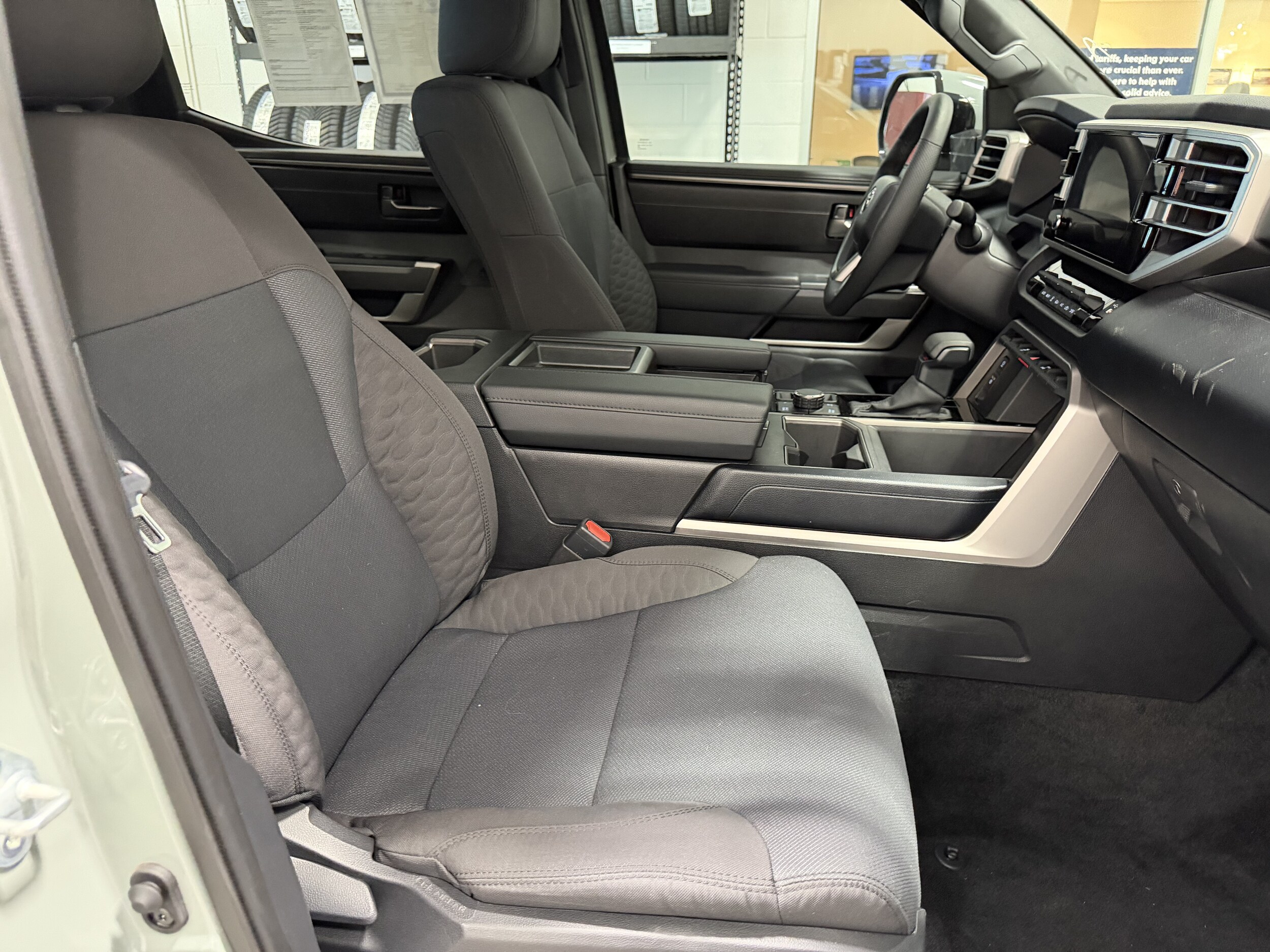 2026 Toyota Tundra SR5 - Photo 26
