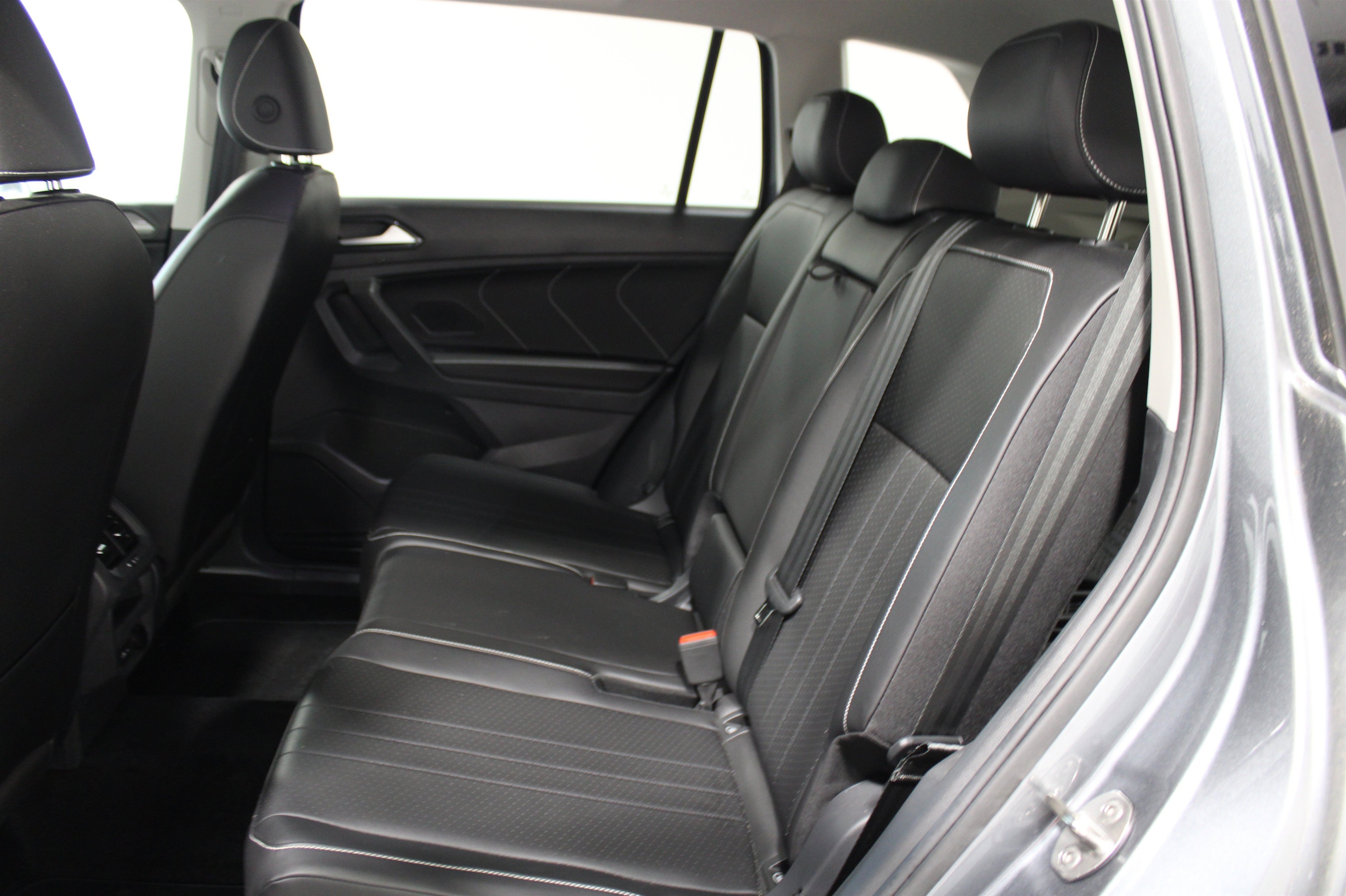 2024 Volkswagen Tiguan SE - Photo 20