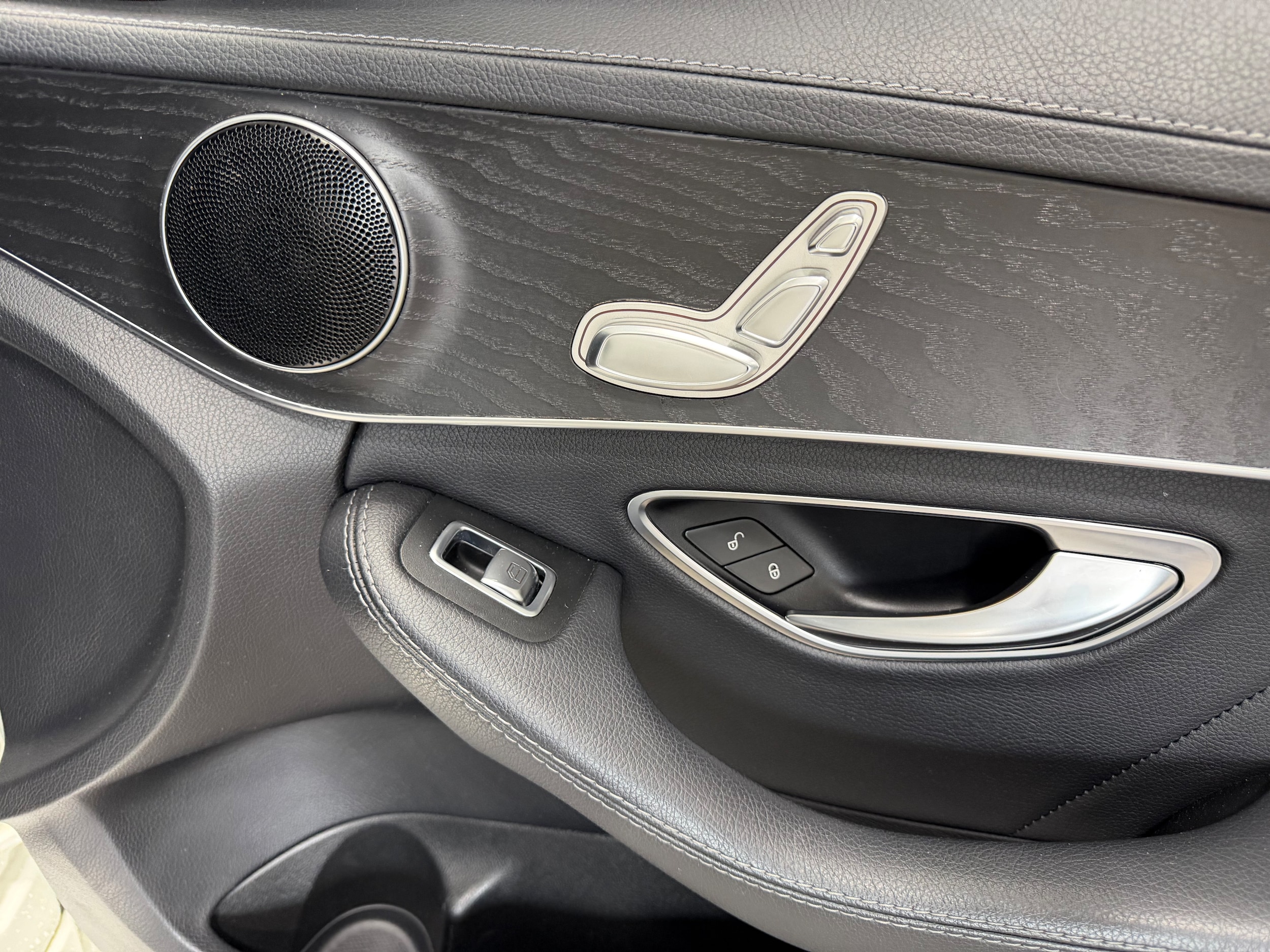 2016 Mercedes-Benz C-Class C300 - Photo 23