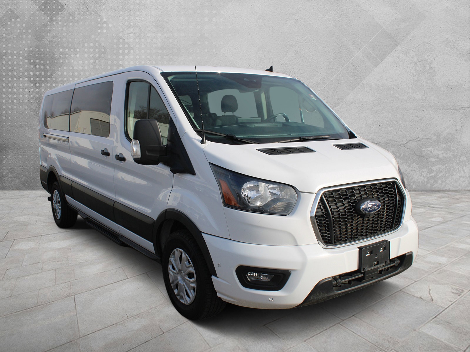 2023 Ford Transit Passenger Van XLT's photo