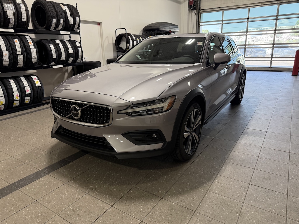 New 2026 Volvo V60 Cross Country B5 Plus Wagon