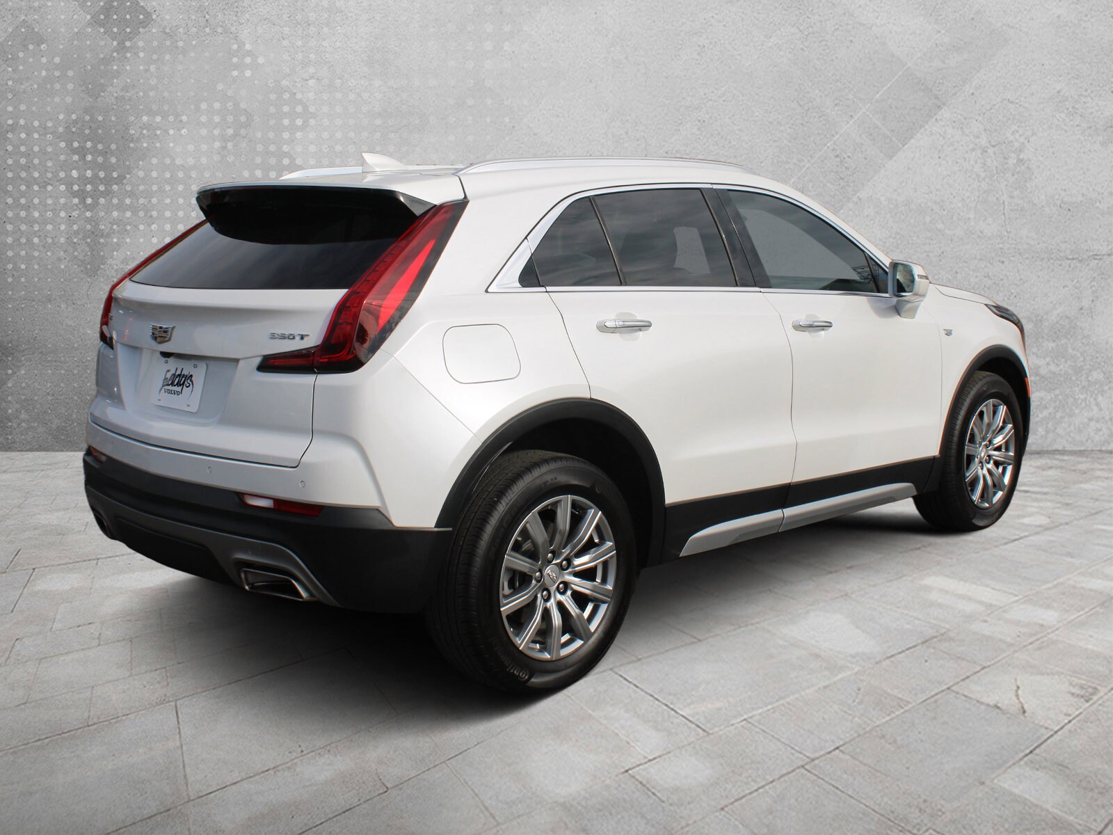 2021 Cadillac XT4 Premium Luxury photo 3