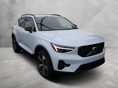 2026 Volvo XC40 B5 Plus SUV