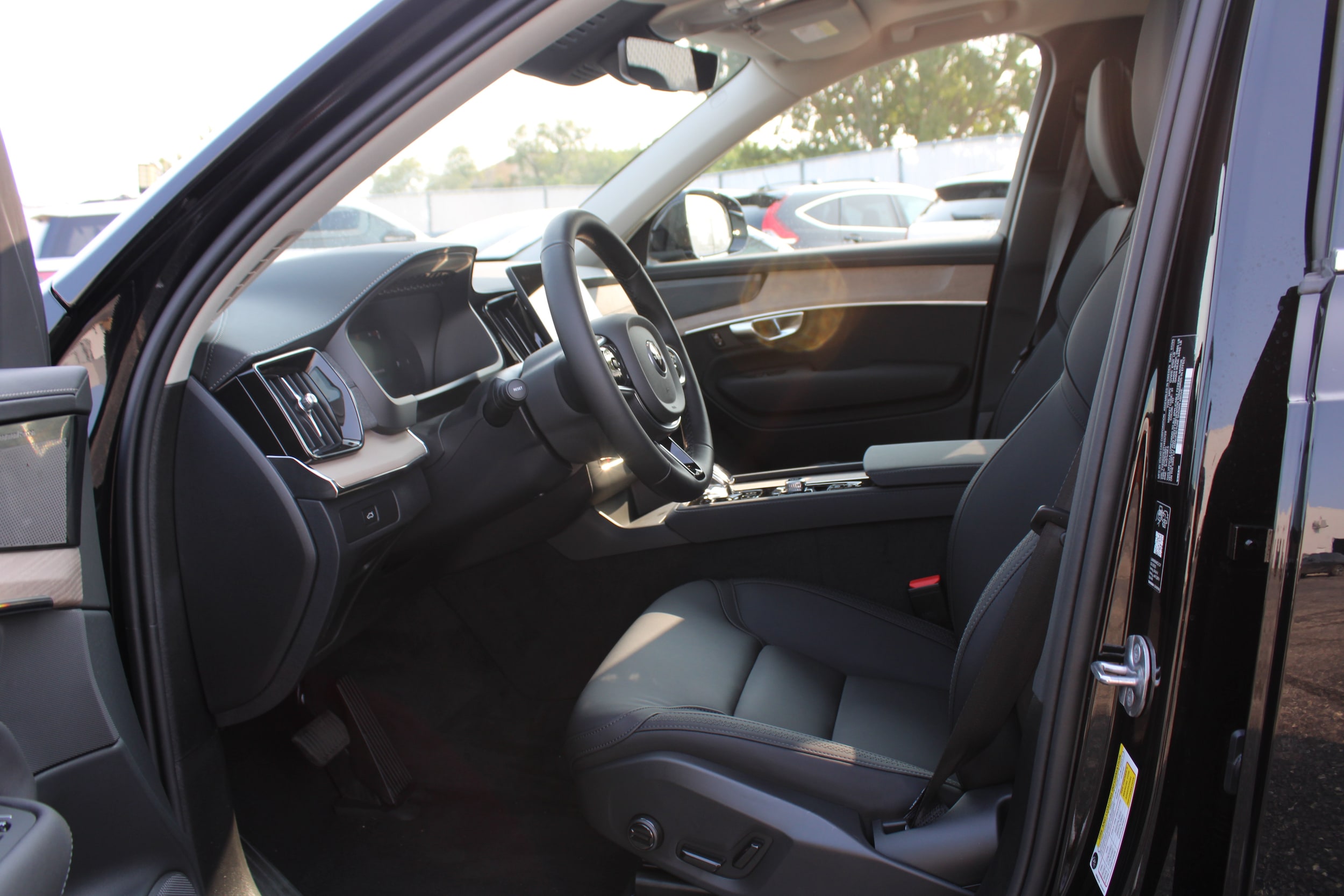 2026 Volvo XC90 Plus - Photo 56