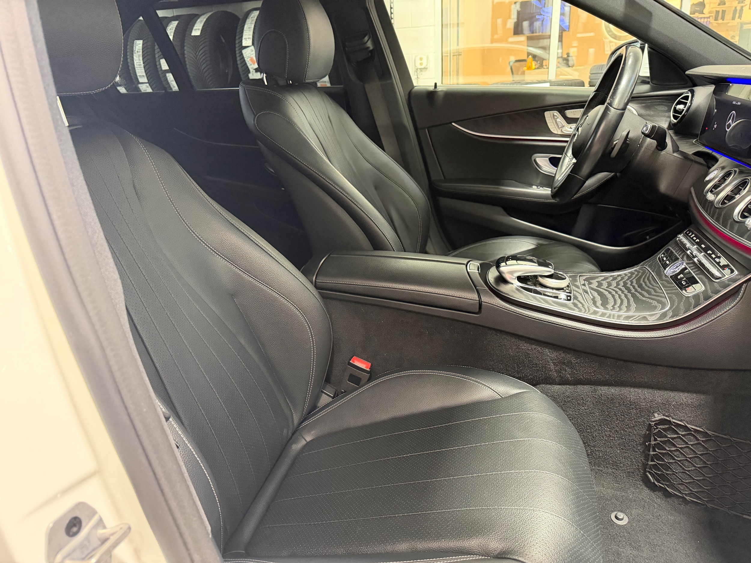 2020 Mercedes-Benz E-Class E350 - Photo 23