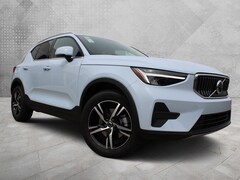 2025 Volvo XC40 B5 Core Bright Theme SUV