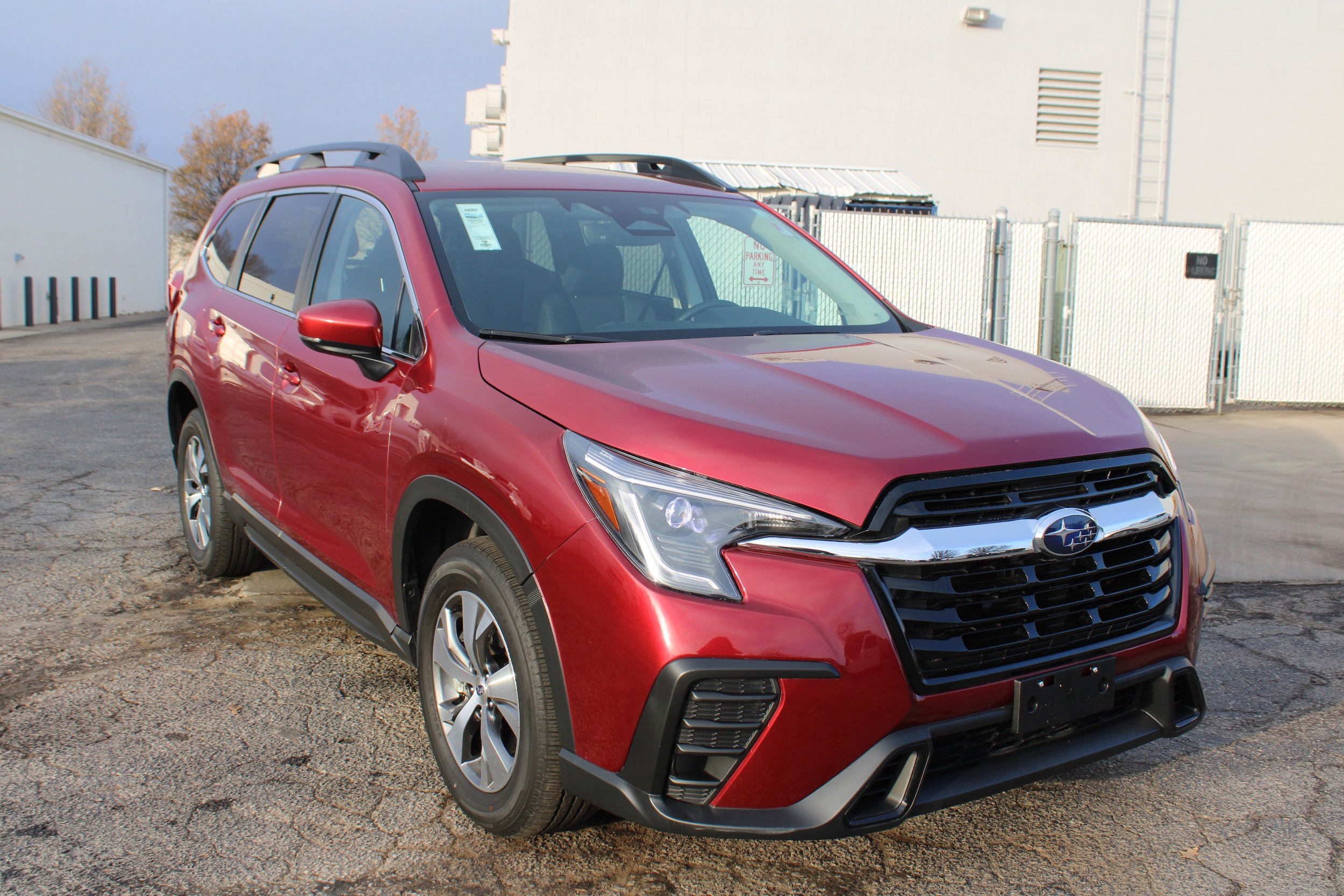 2025 Subaru Ascent Premium's photo