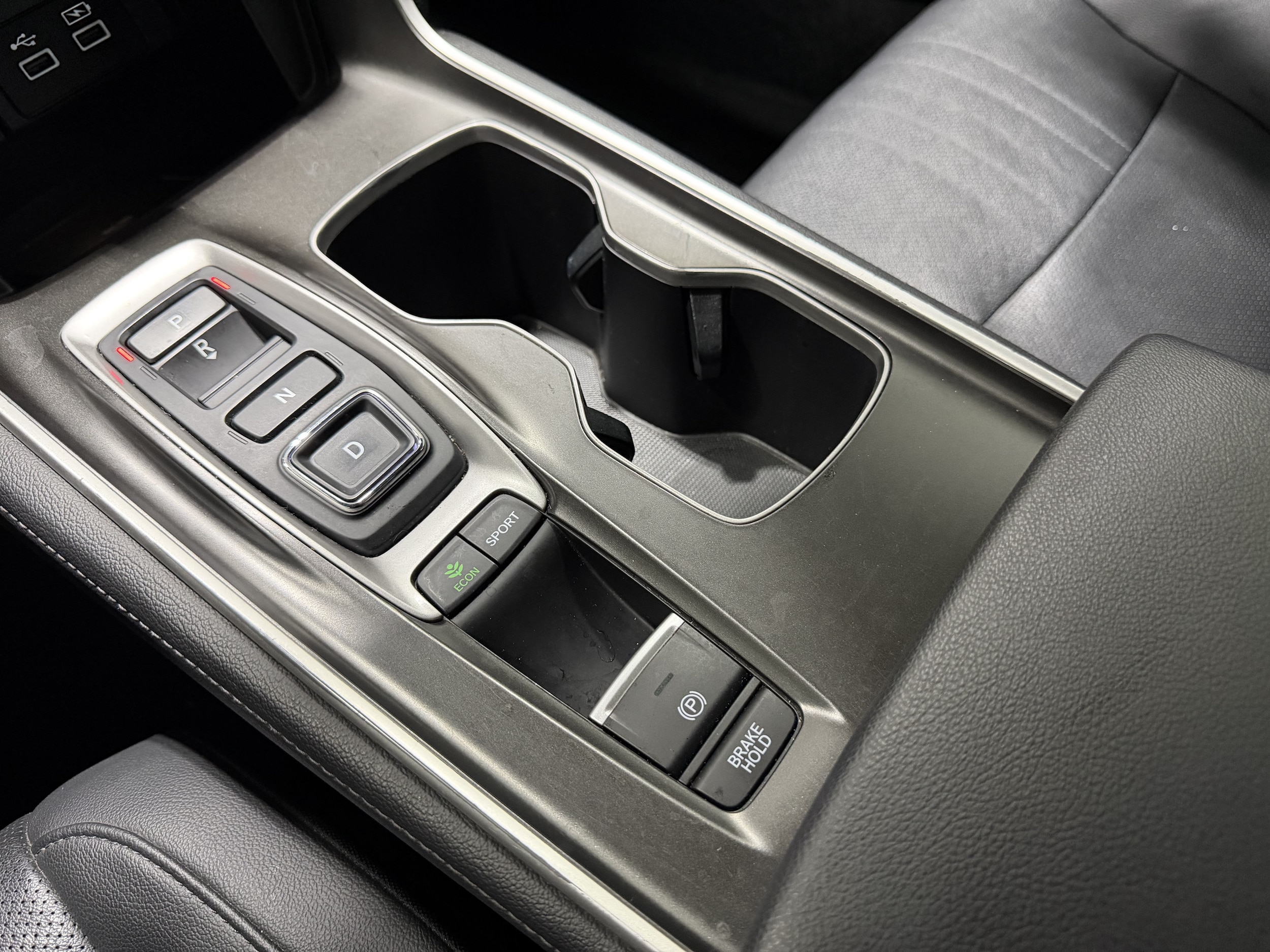2021 Honda Accord Touring - Photo 24