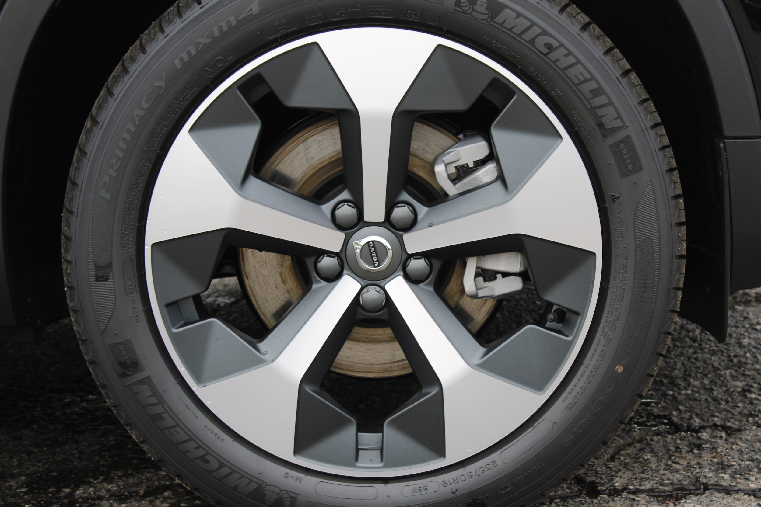 2026 Volvo XC40 Plus - Photo 55