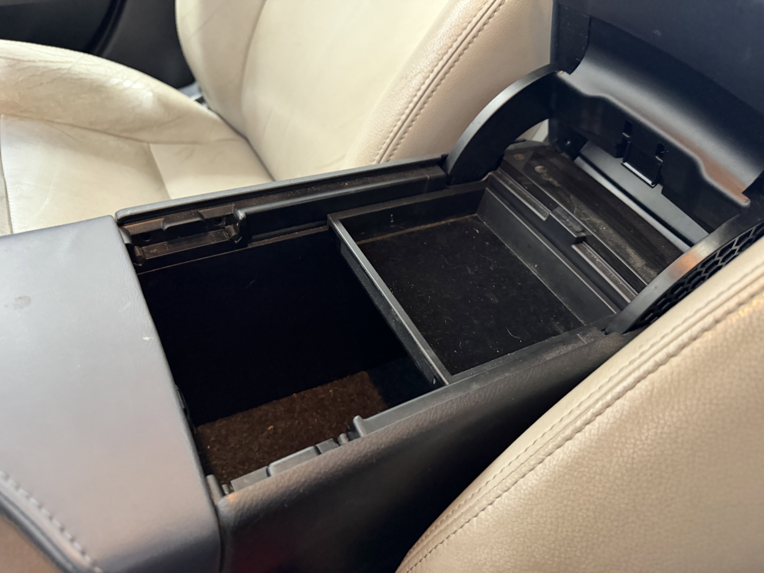 2014 Toyota Avalon XLE Premium - Photo 18