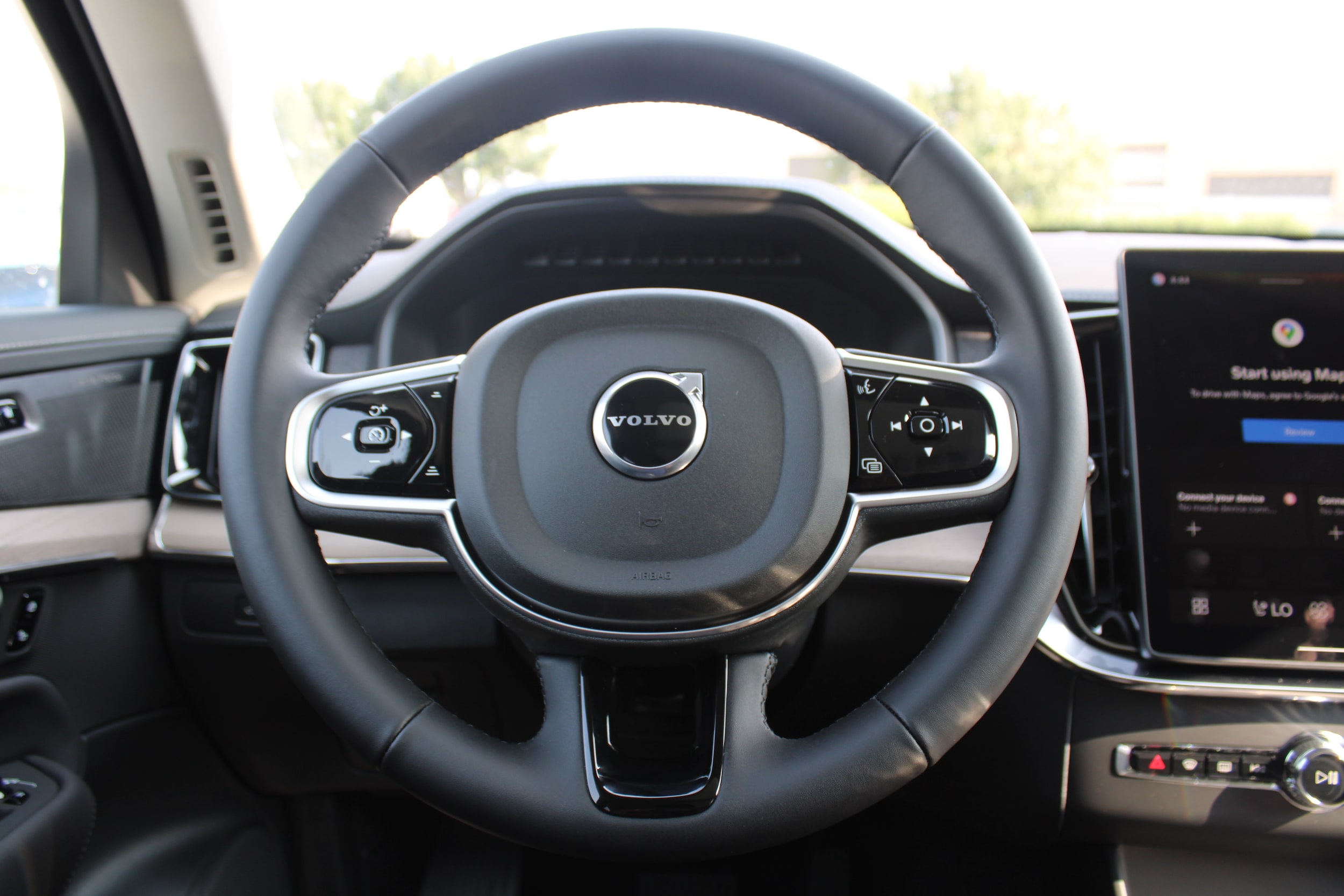 2026 Volvo XC90 Plus - Photo 10