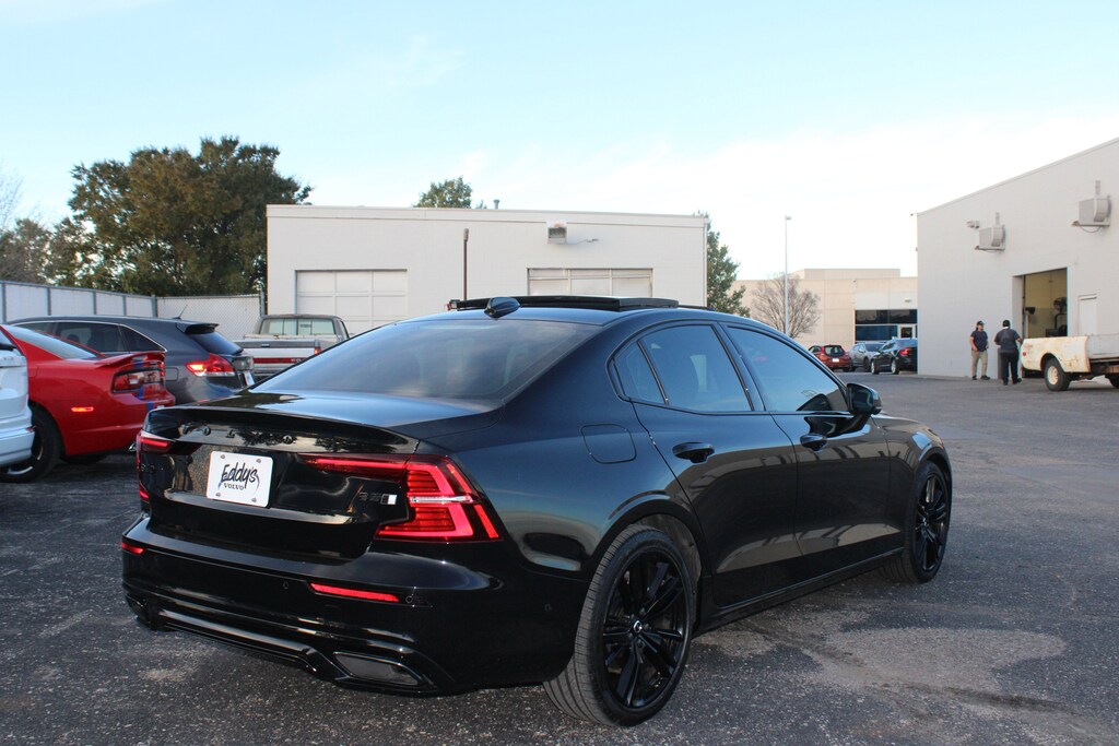 Certified 2022 Volvo S60 B5 Black Edition R-Design 4dr Car