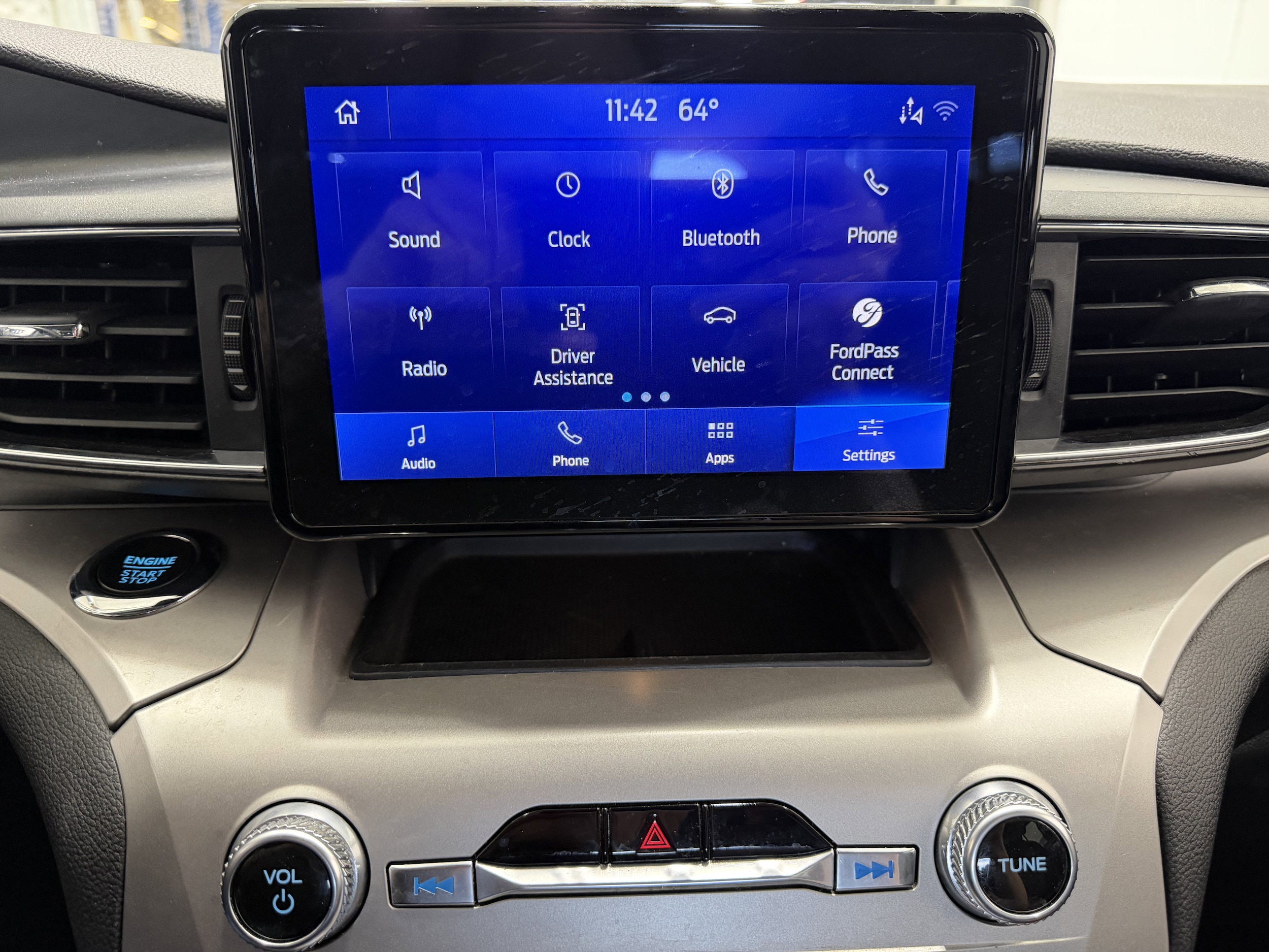2022 Ford Explorer XLT - Photo 16