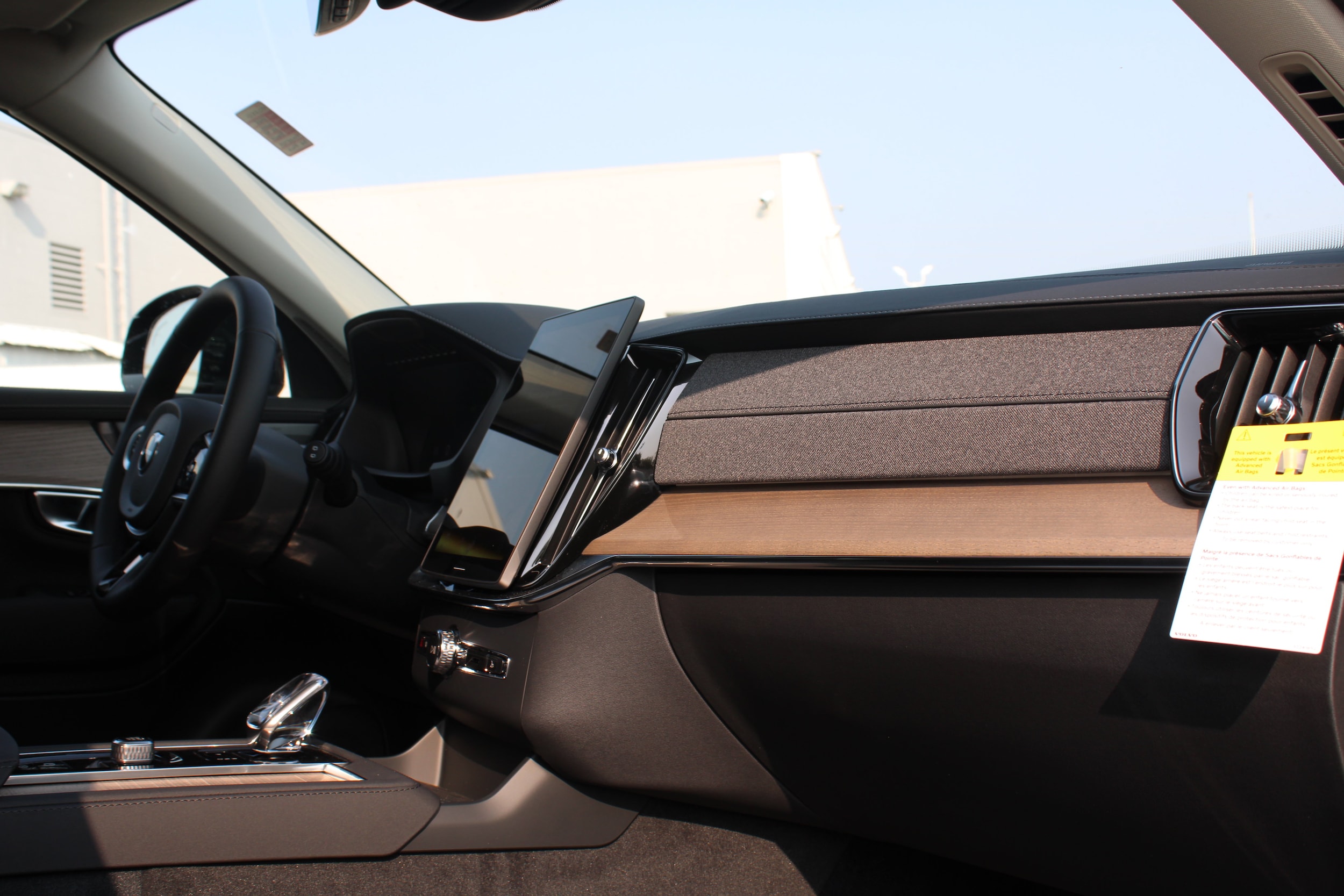 2026 Volvo XC90 Plus - Photo 38