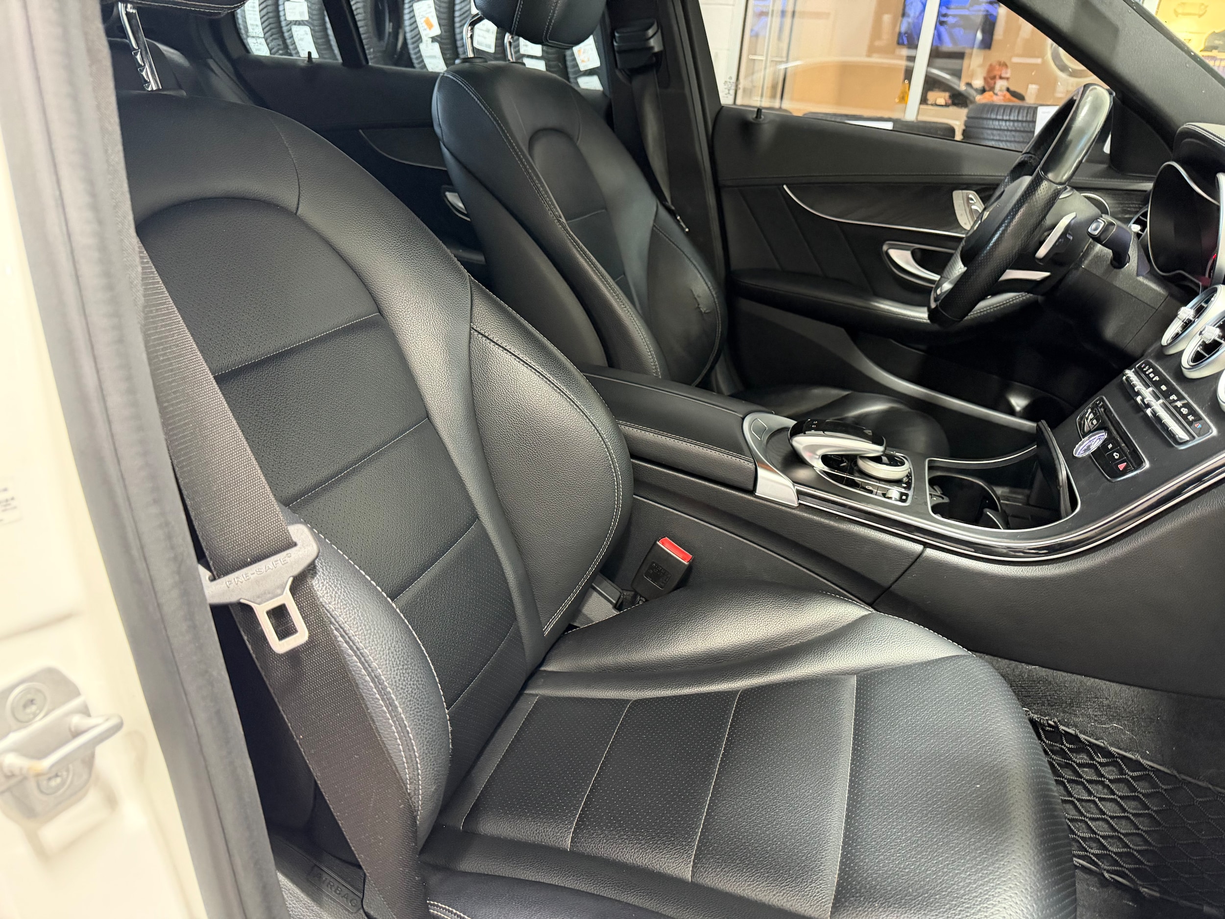 2016 Mercedes-Benz C-Class C300 - Photo 24
