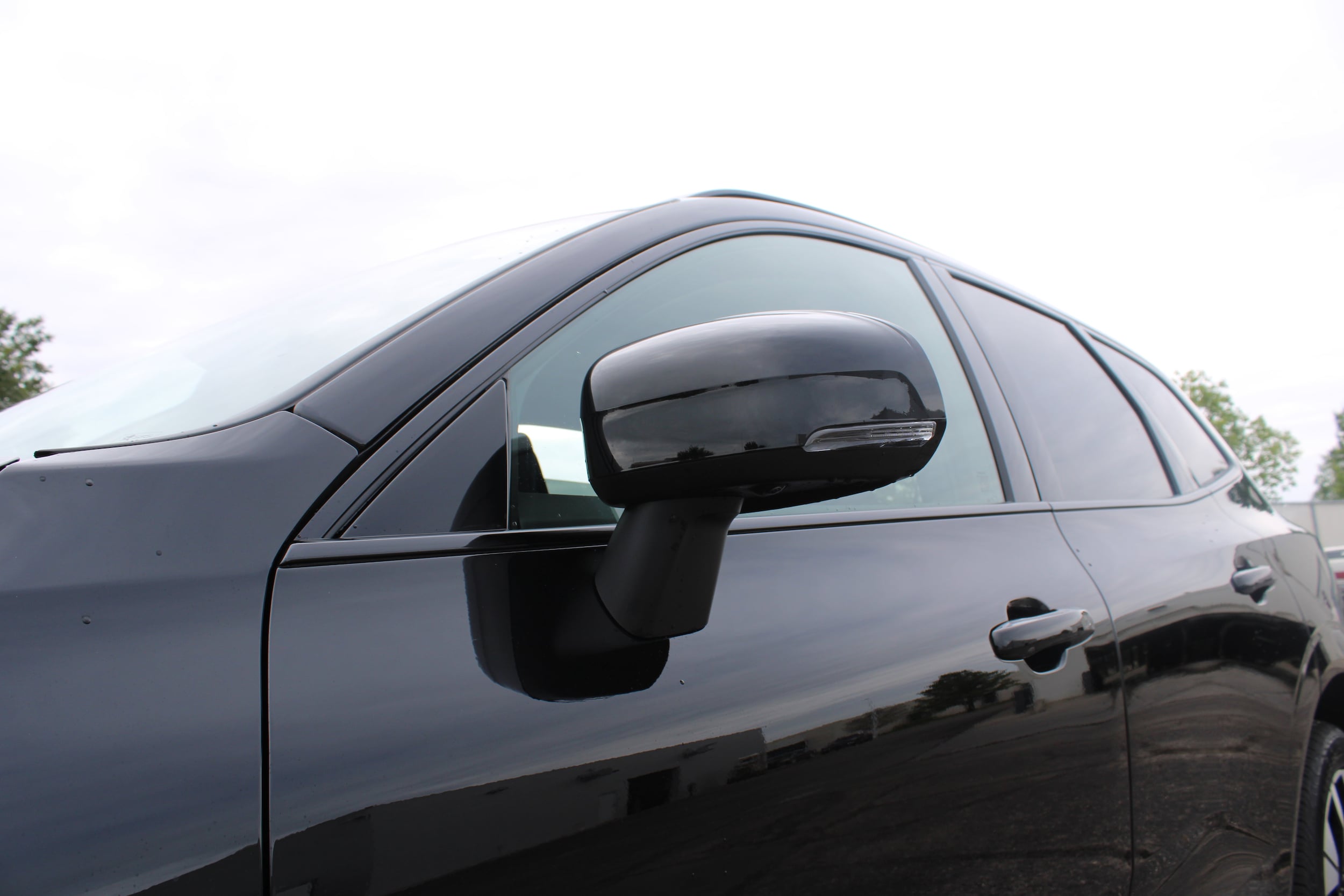 2026 Volvo XC60 Plus - Photo 13