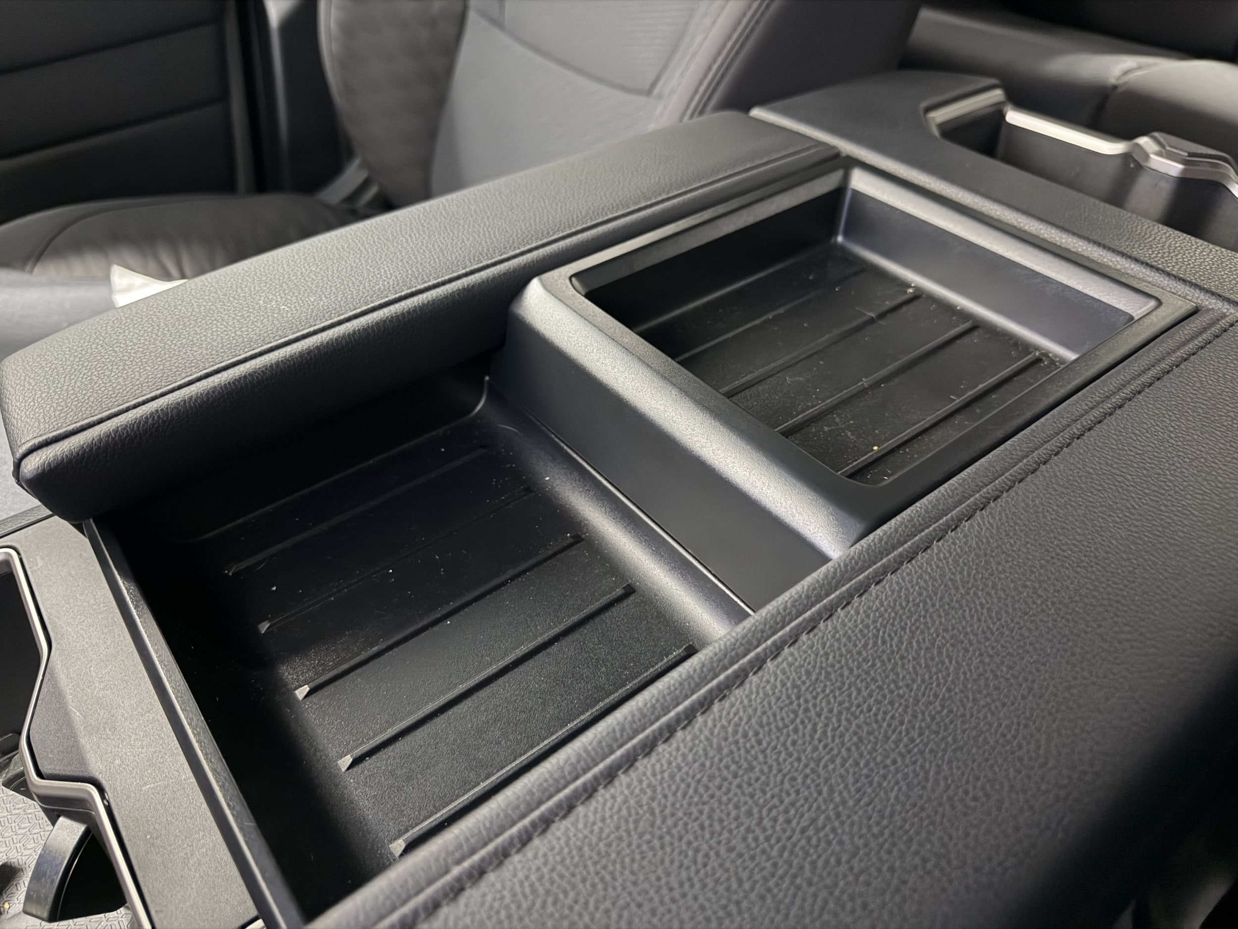 2026 Toyota Tundra SR5 - Photo 23